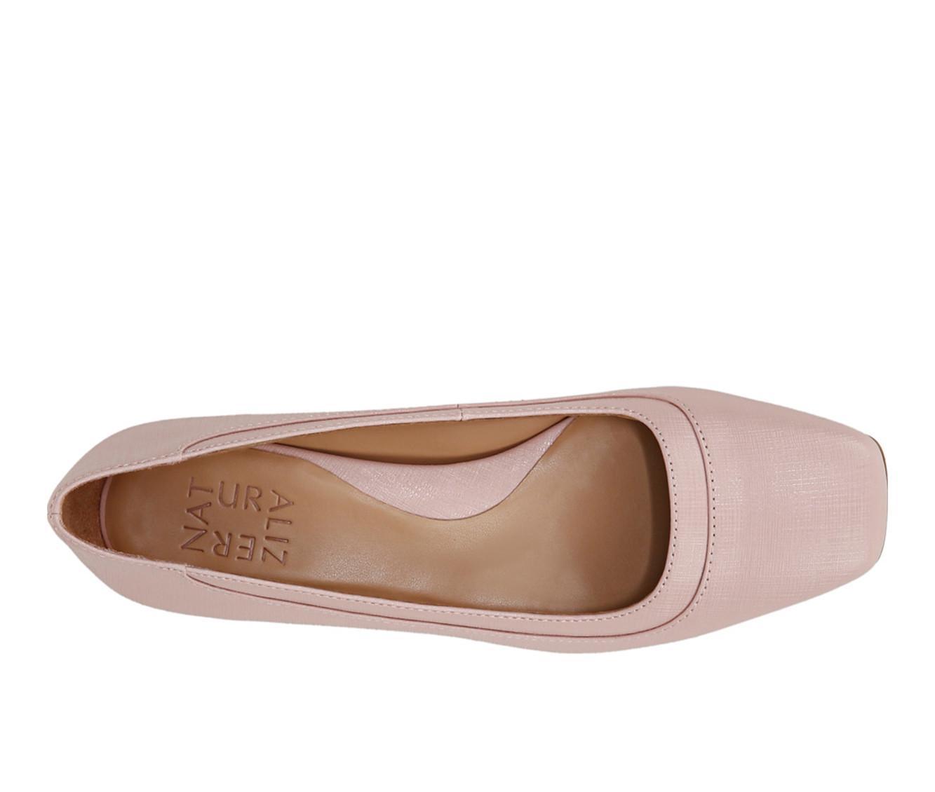 Women's Naturlizer Huntley Pumps Product Image