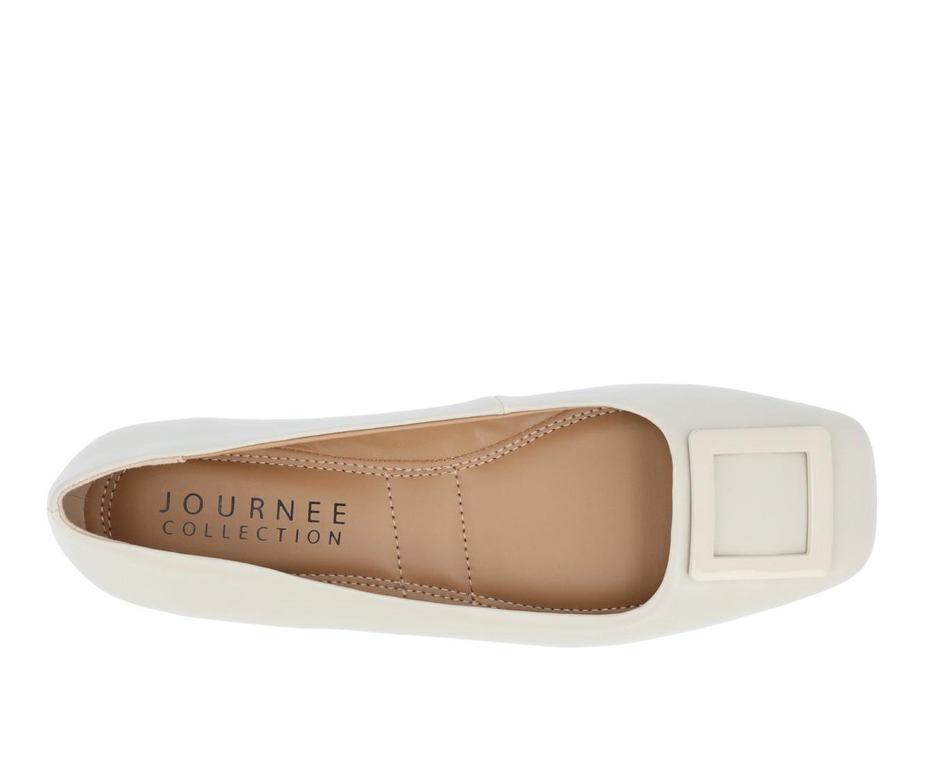 Women's Journee Collection Zimia Flats Product Image