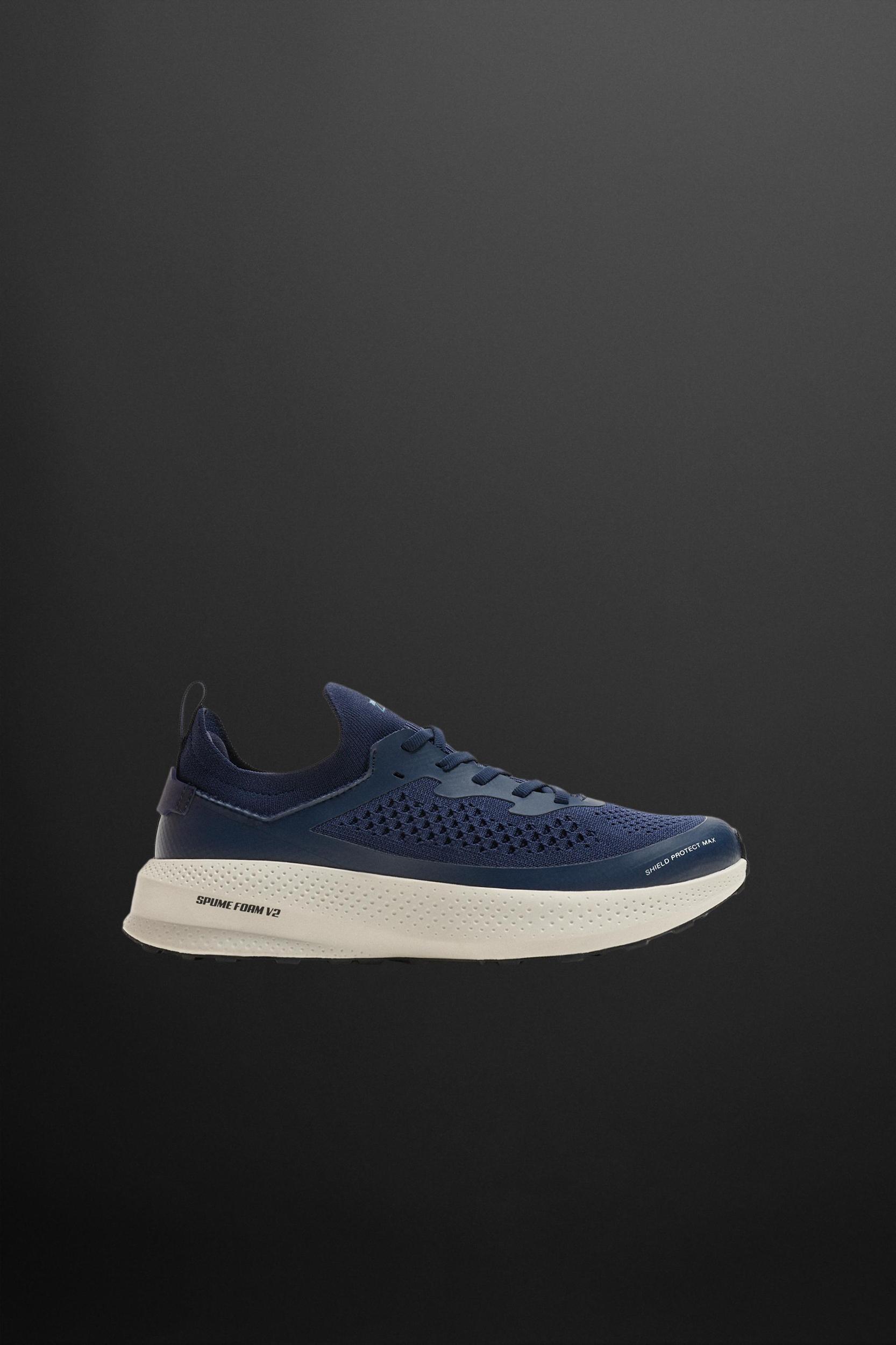 RUNNING SNEAKERS Product Image