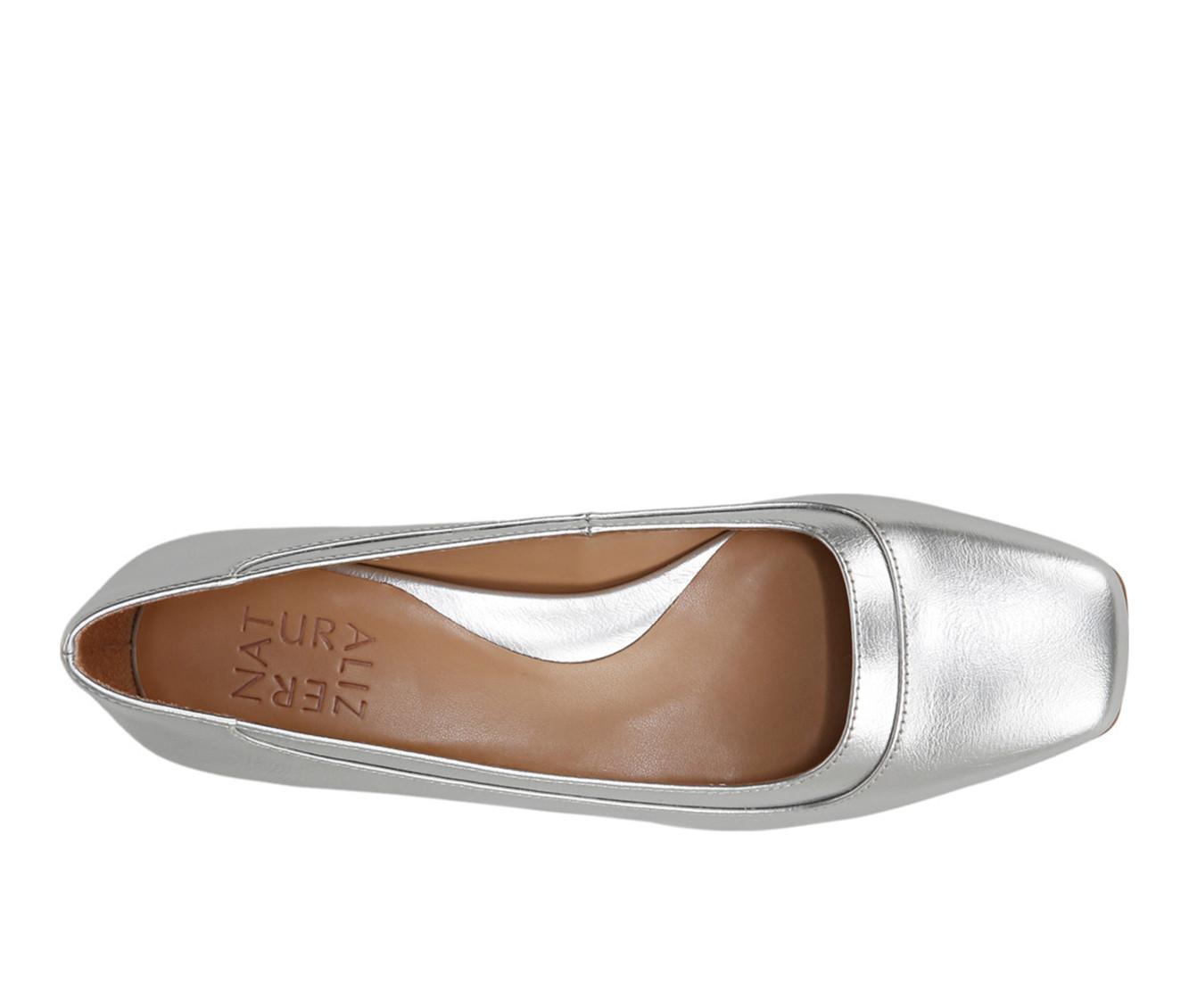 Women's Naturlizer Huntley Pumps Product Image