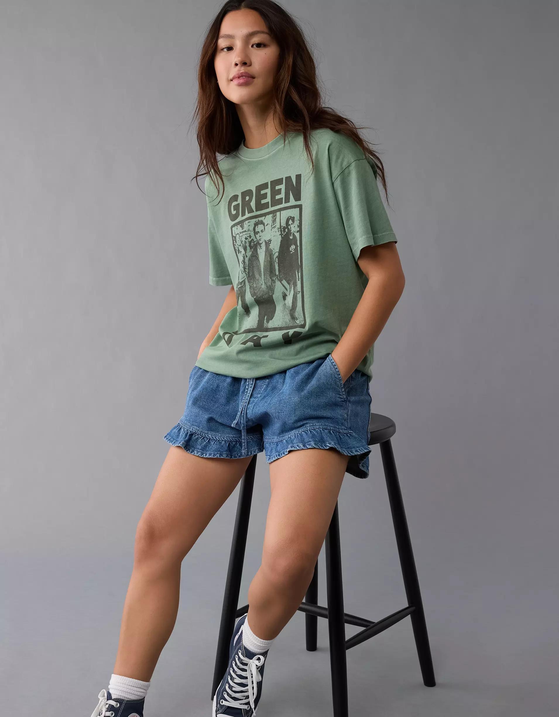 AE Oversized Green Day Graphic T-Shirt Product Image