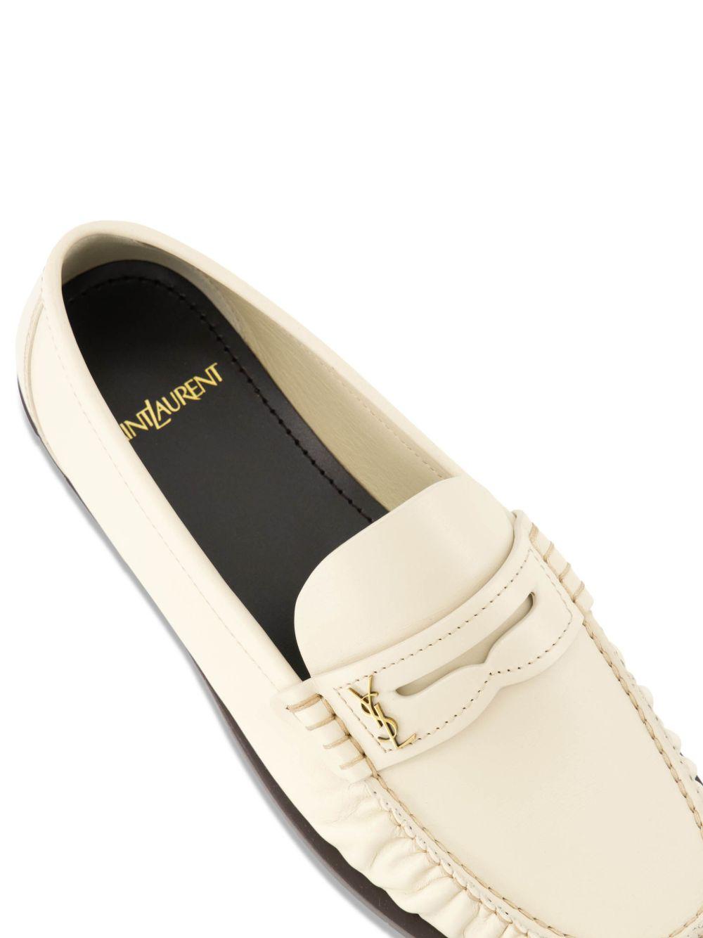 logo-plaque leather loafers Product Image