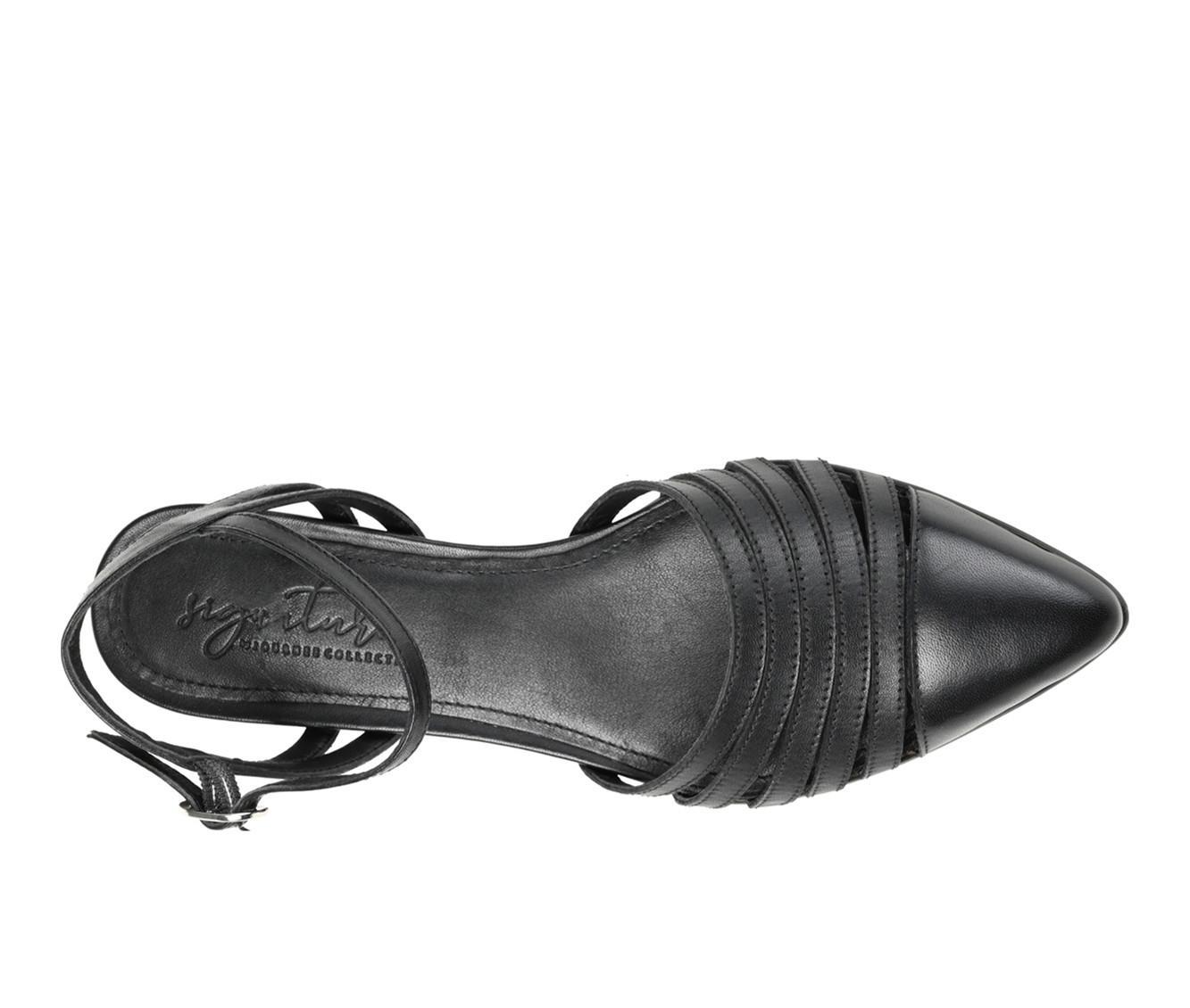 Women's Journee Signature Dexie Flats Product Image