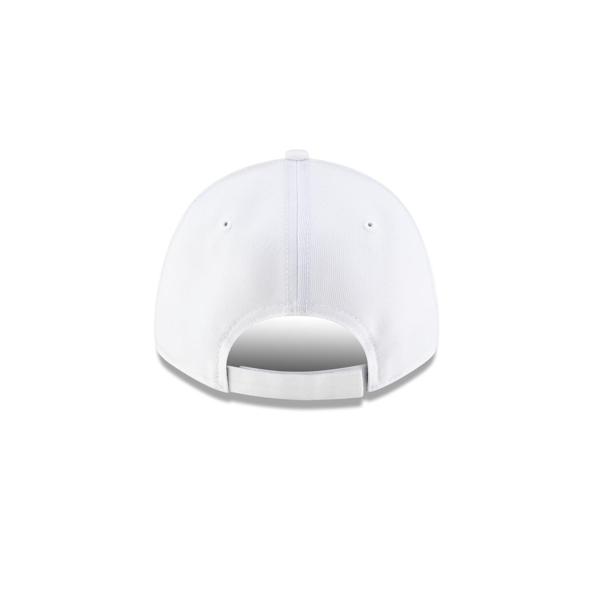 Buffalo Bills Billustration White 9FORTY Adjustable Hat Male Product Image