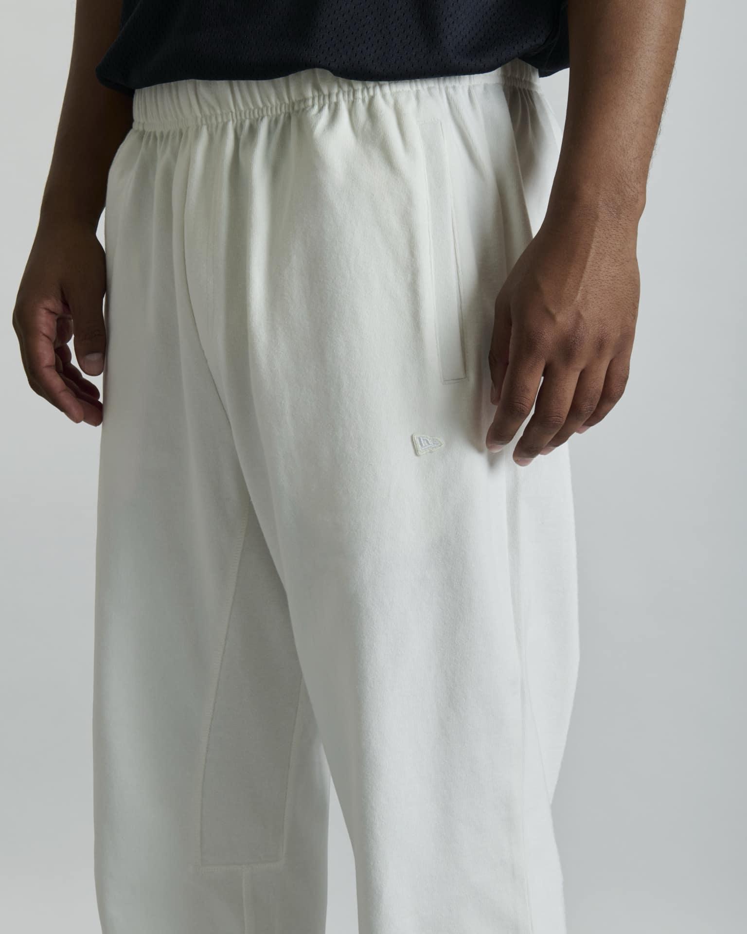 Alden Navy Sweatshorts Male Product Image