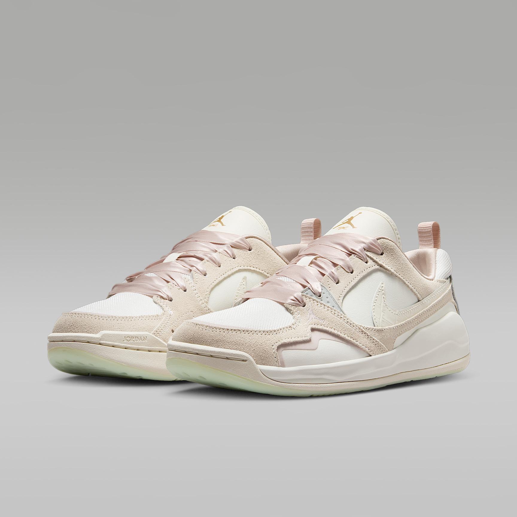 Jordan CMFT Era Women's Shoes Product Image