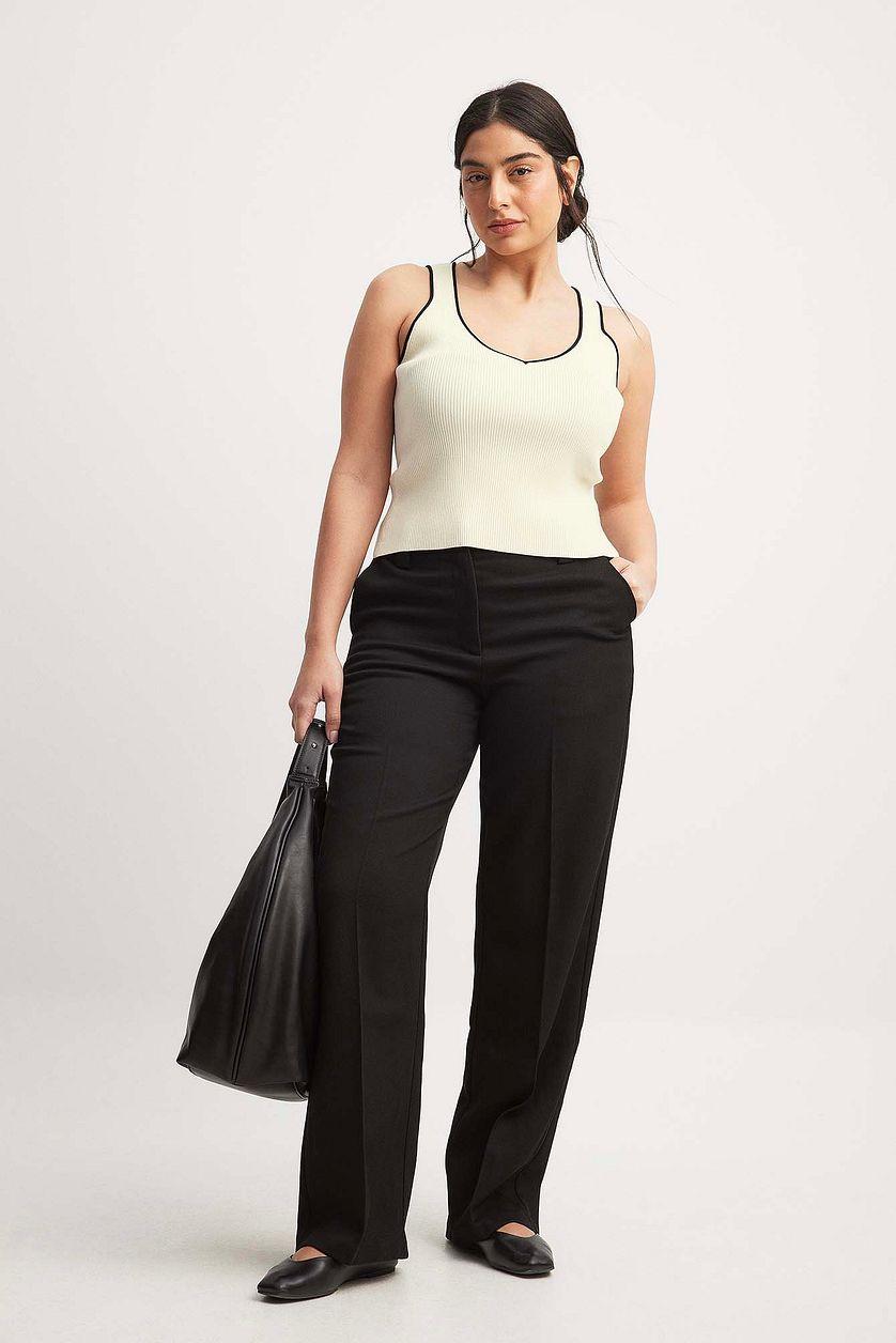 Knitted V-Neck Contrast Top Product Image