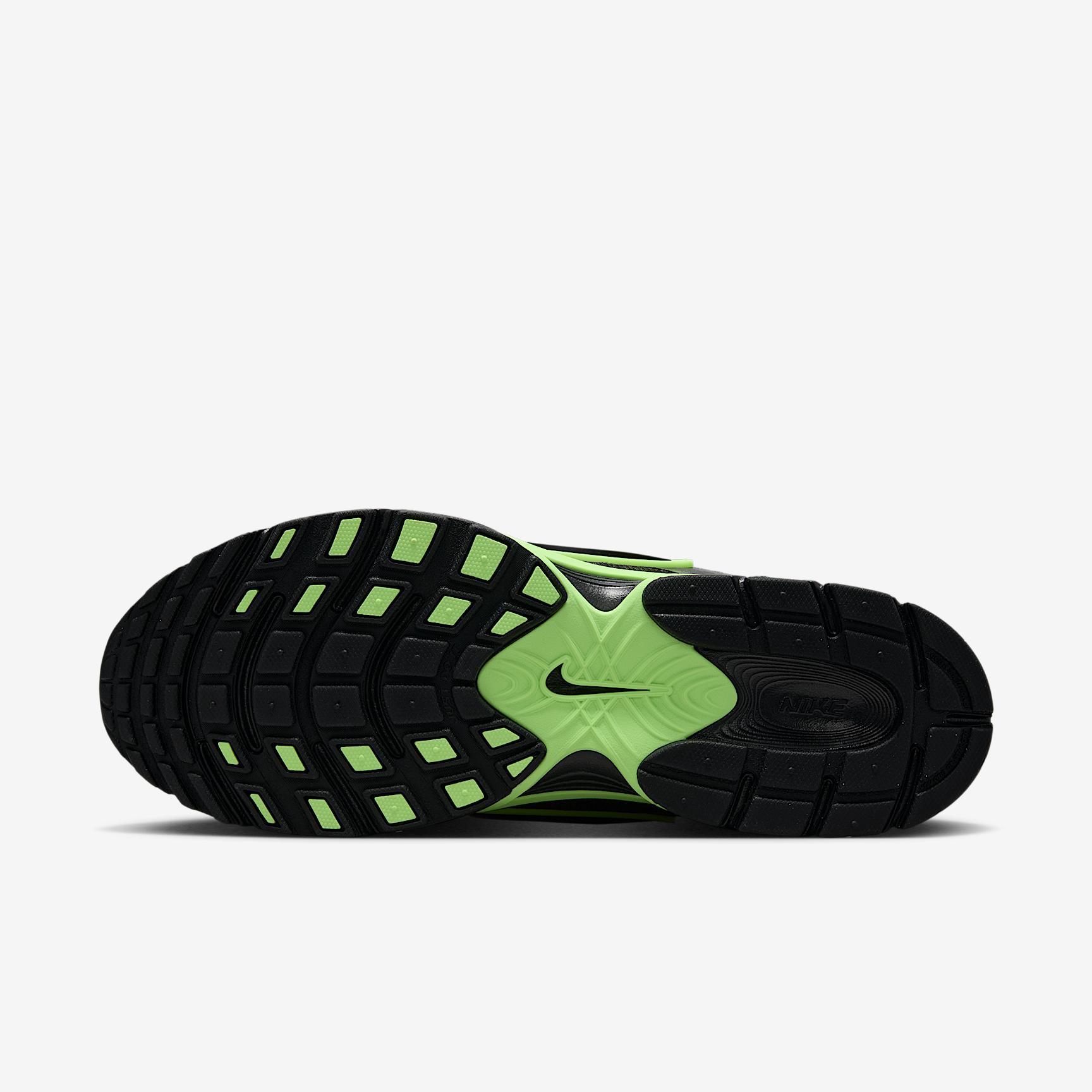 Nike Men's V5 RNR Shoes Product Image