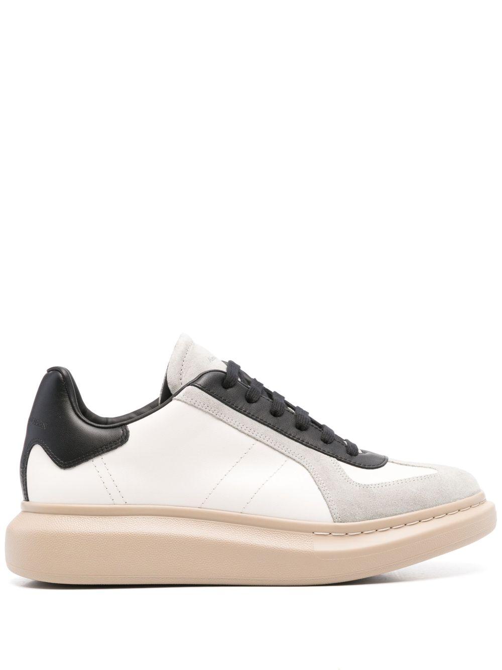Oversized Retro sneakers Product Image