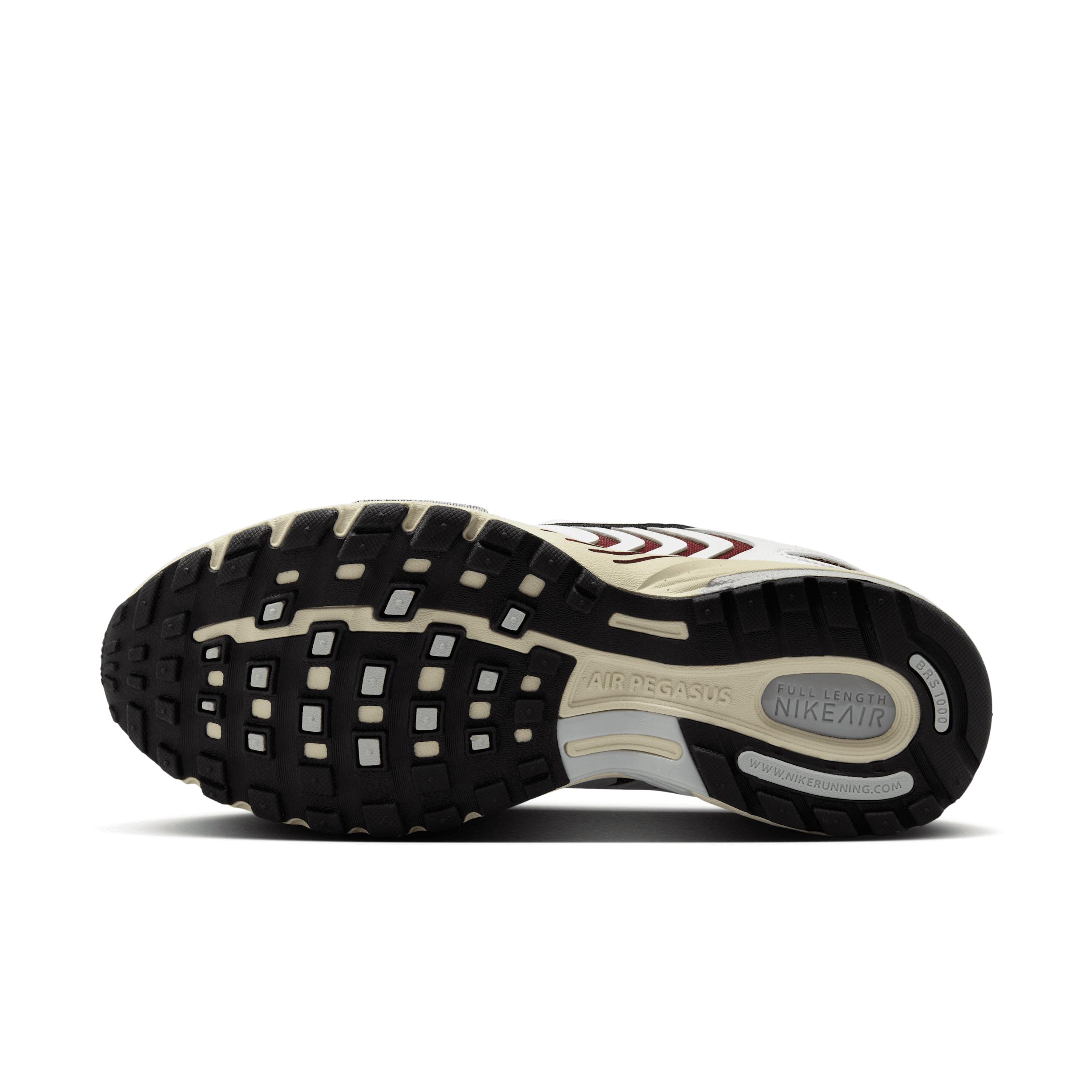 Nike Women's Air Pegasus 2005 Shoes Product Image