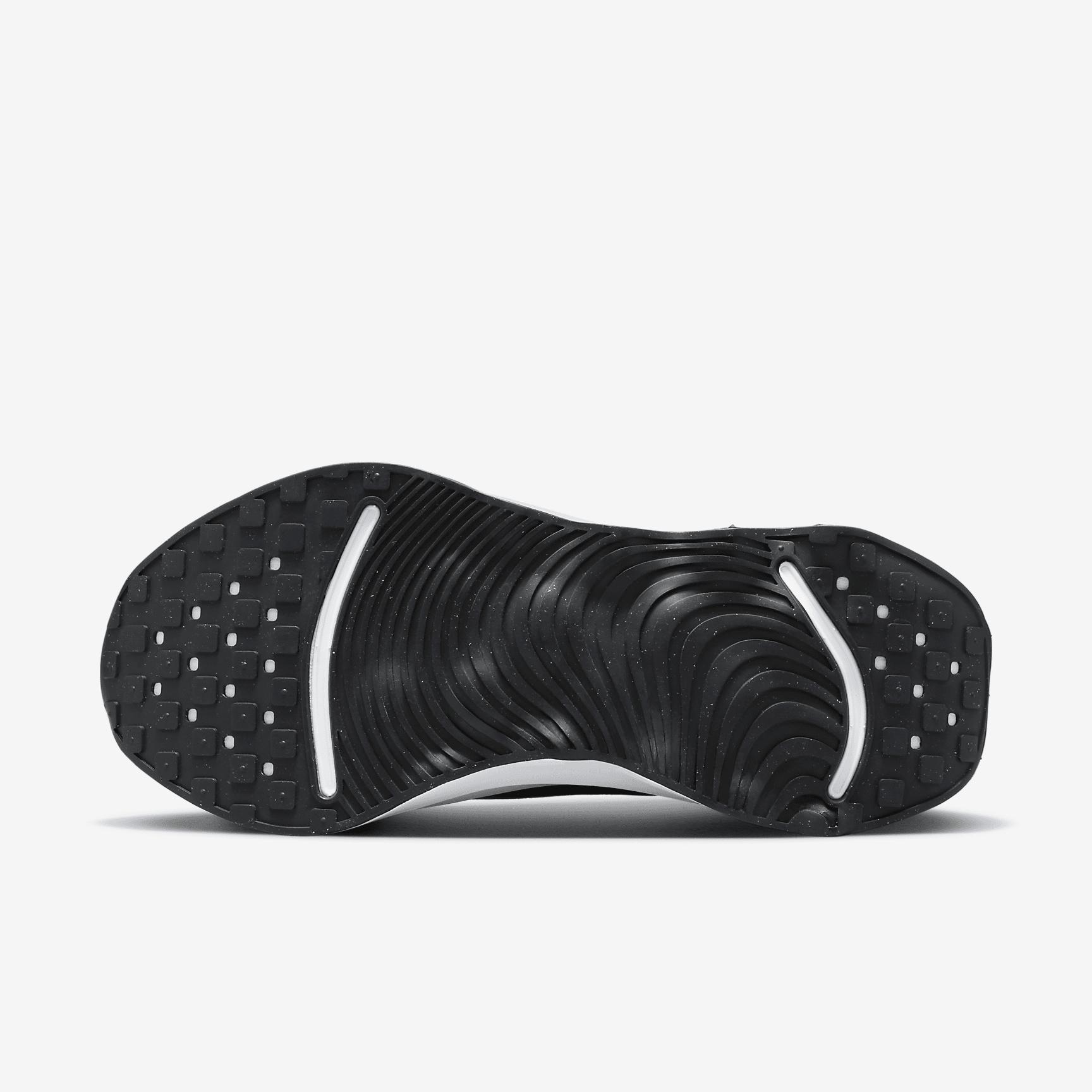 Nike Motiva Men's Walking Shoes Product Image