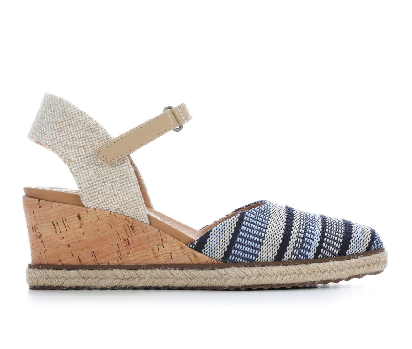 Women's Baretraps Ocean Closed Toe Wedge Sandals Product Image