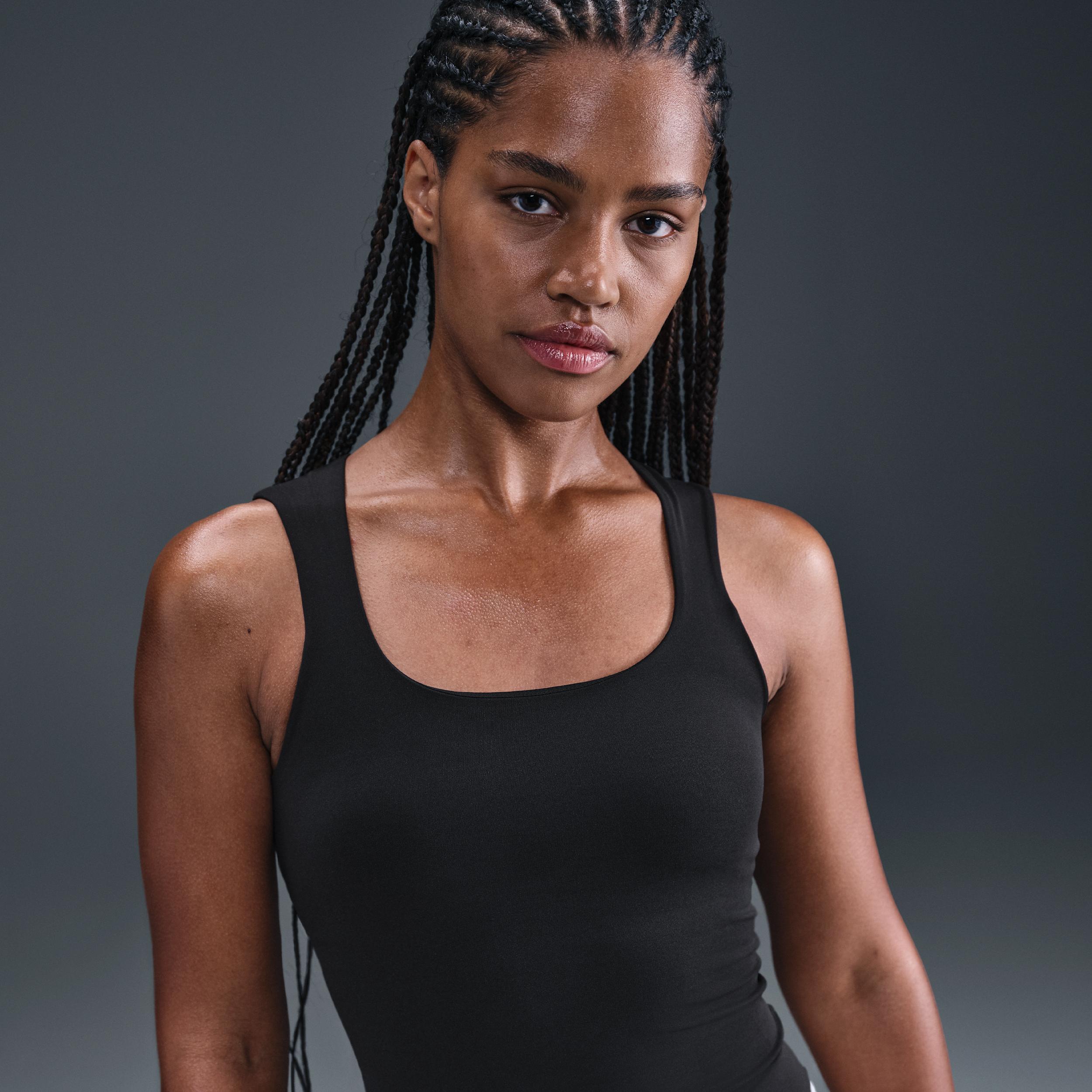 Nike Womens Zenvy Dri-FIT Tank Top | HV3679-652 Product Image