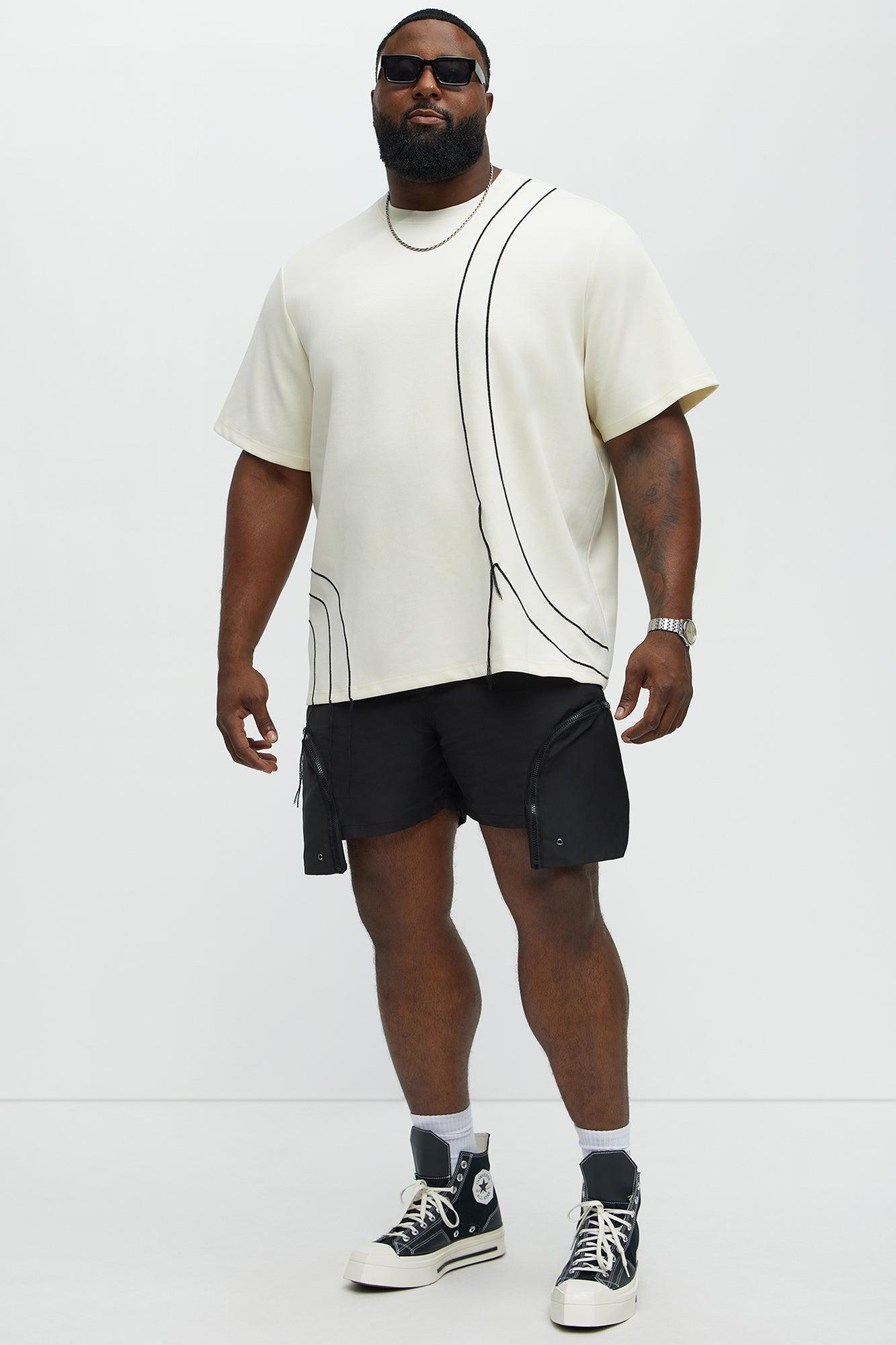 Cargo Pockets Relaxed Drawstring Shorts - Black Male Product Image