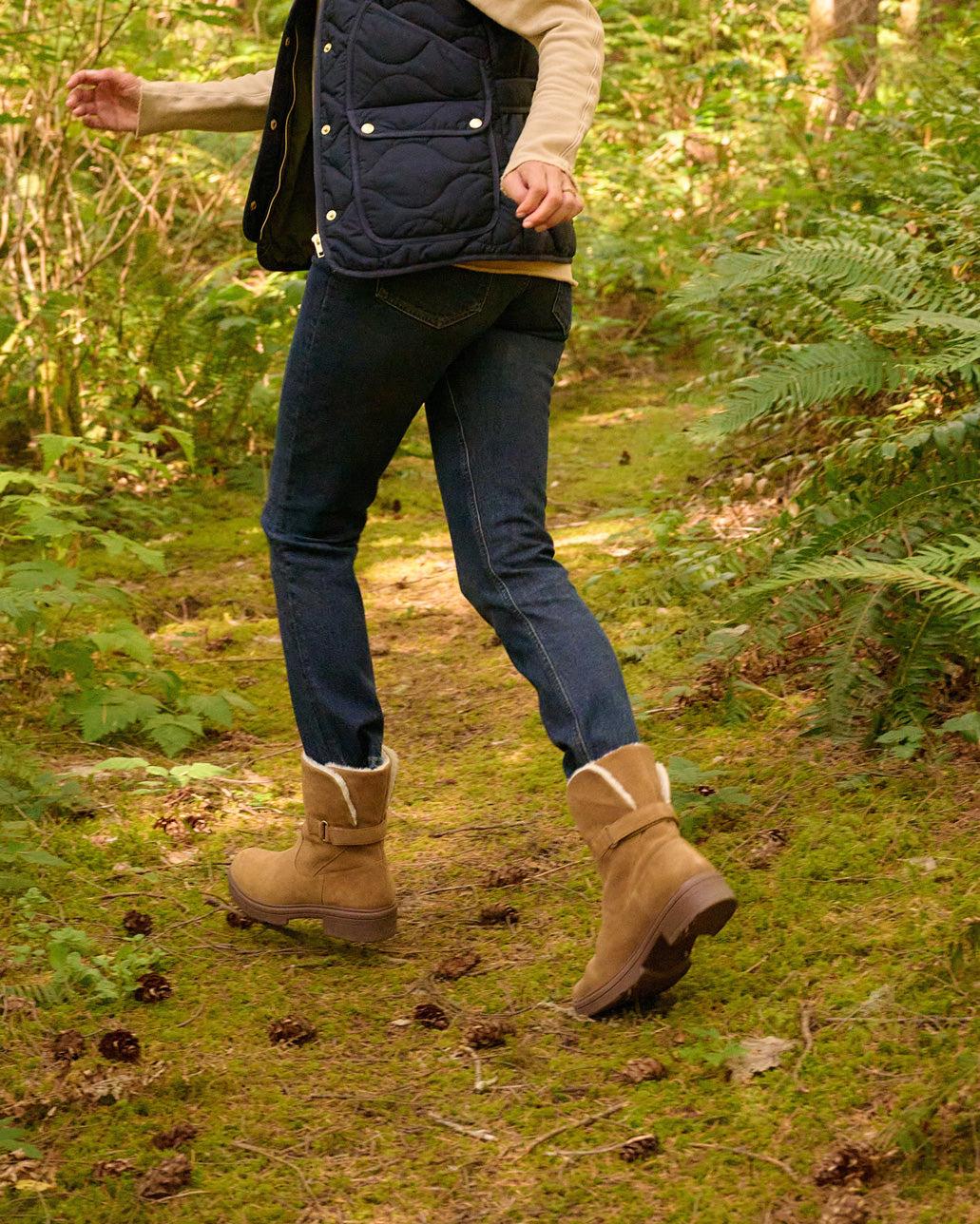 Vista Mid Boot Metatarsal Female Product Image