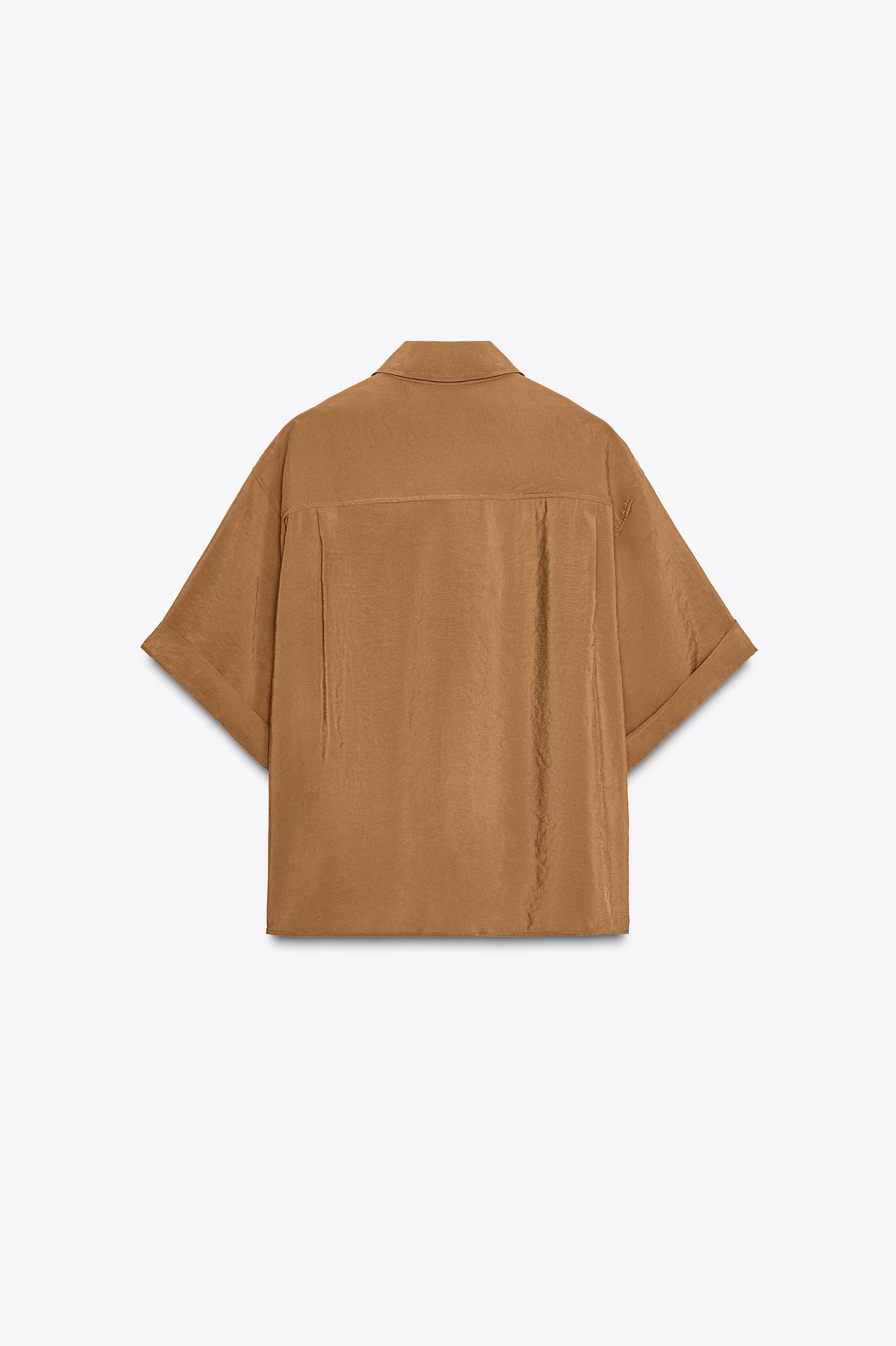 FLOWY SHORT SLEEVE SHIRT Product Image