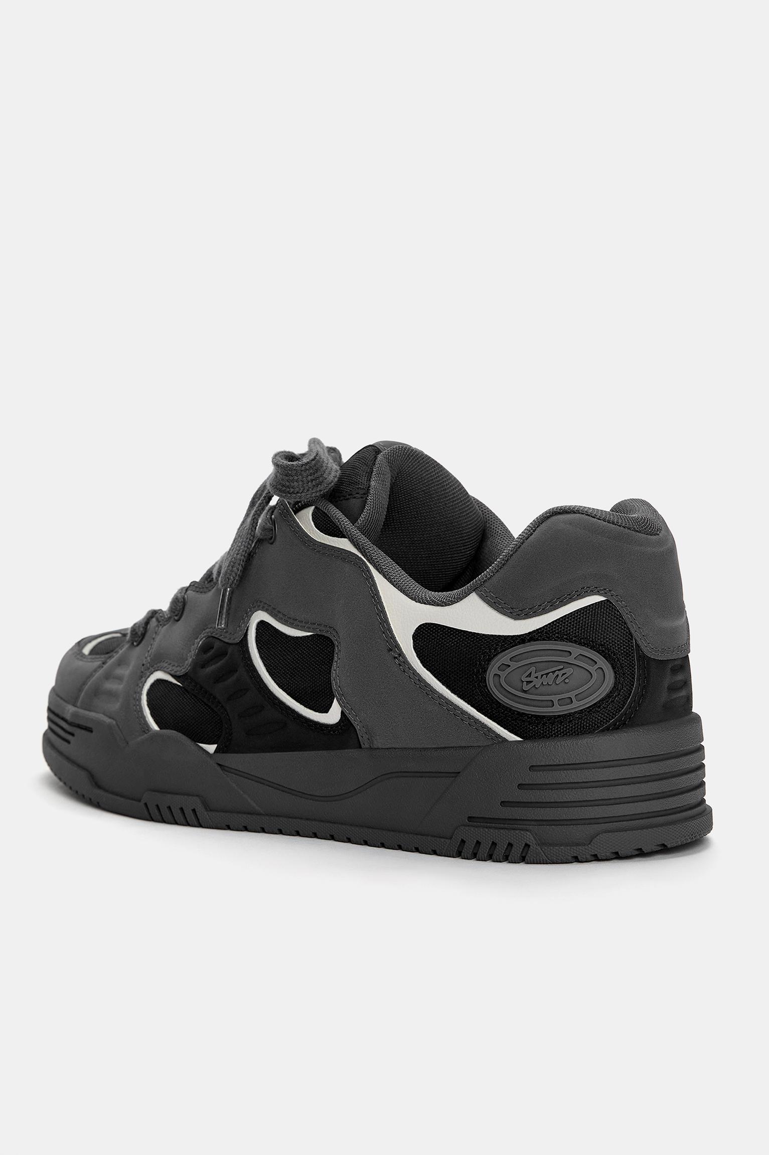 Multi-piece skate shoes Product Image