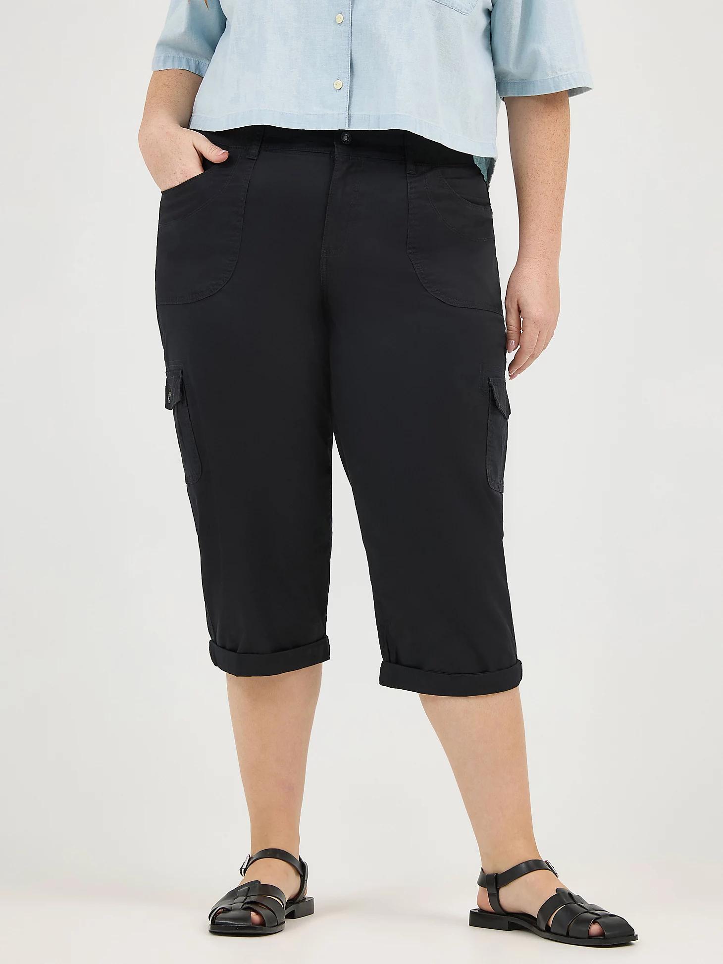 Women’s Relaxed Fit Austyn Cargo Capri (Plus) | Women's Capris & Crops | Lee® Product Image