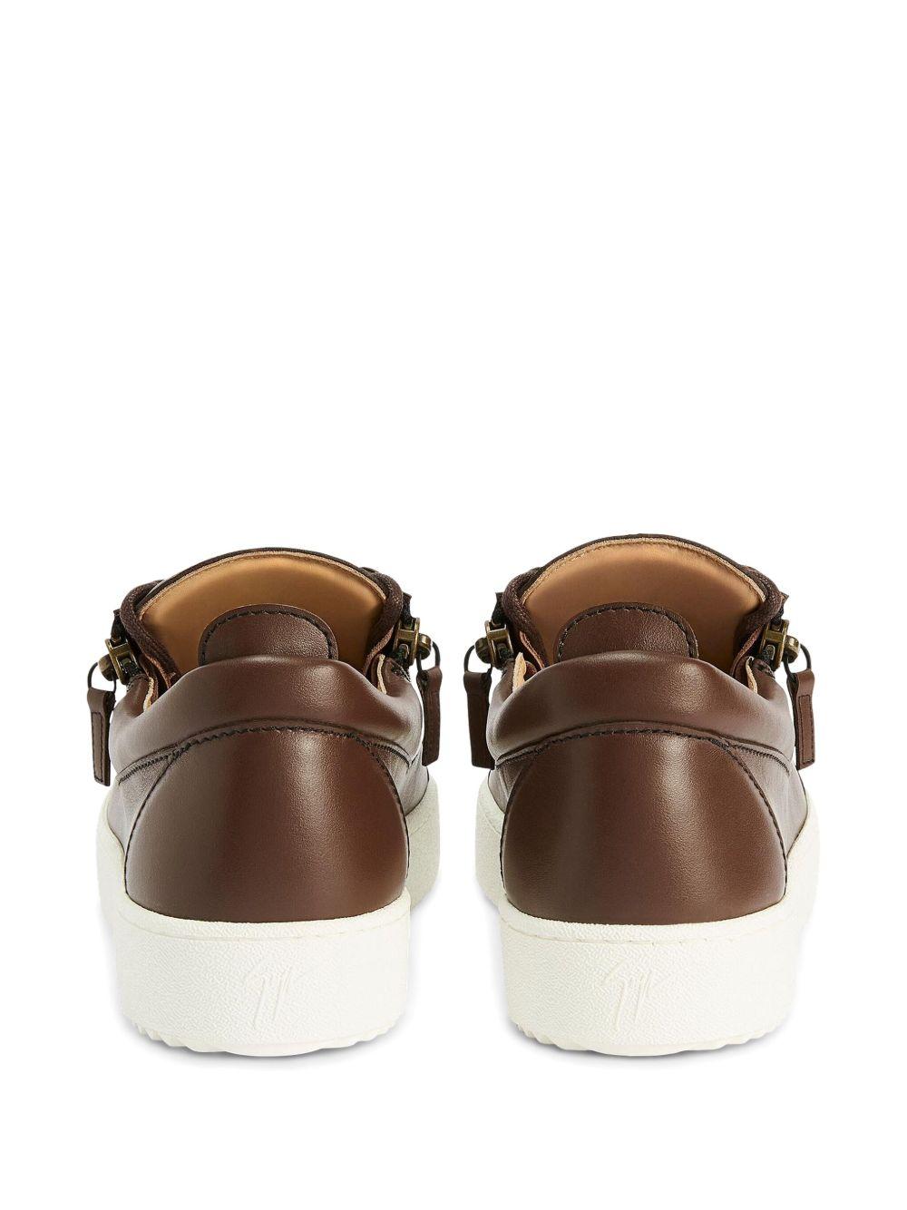 Frankie trainers Product Image