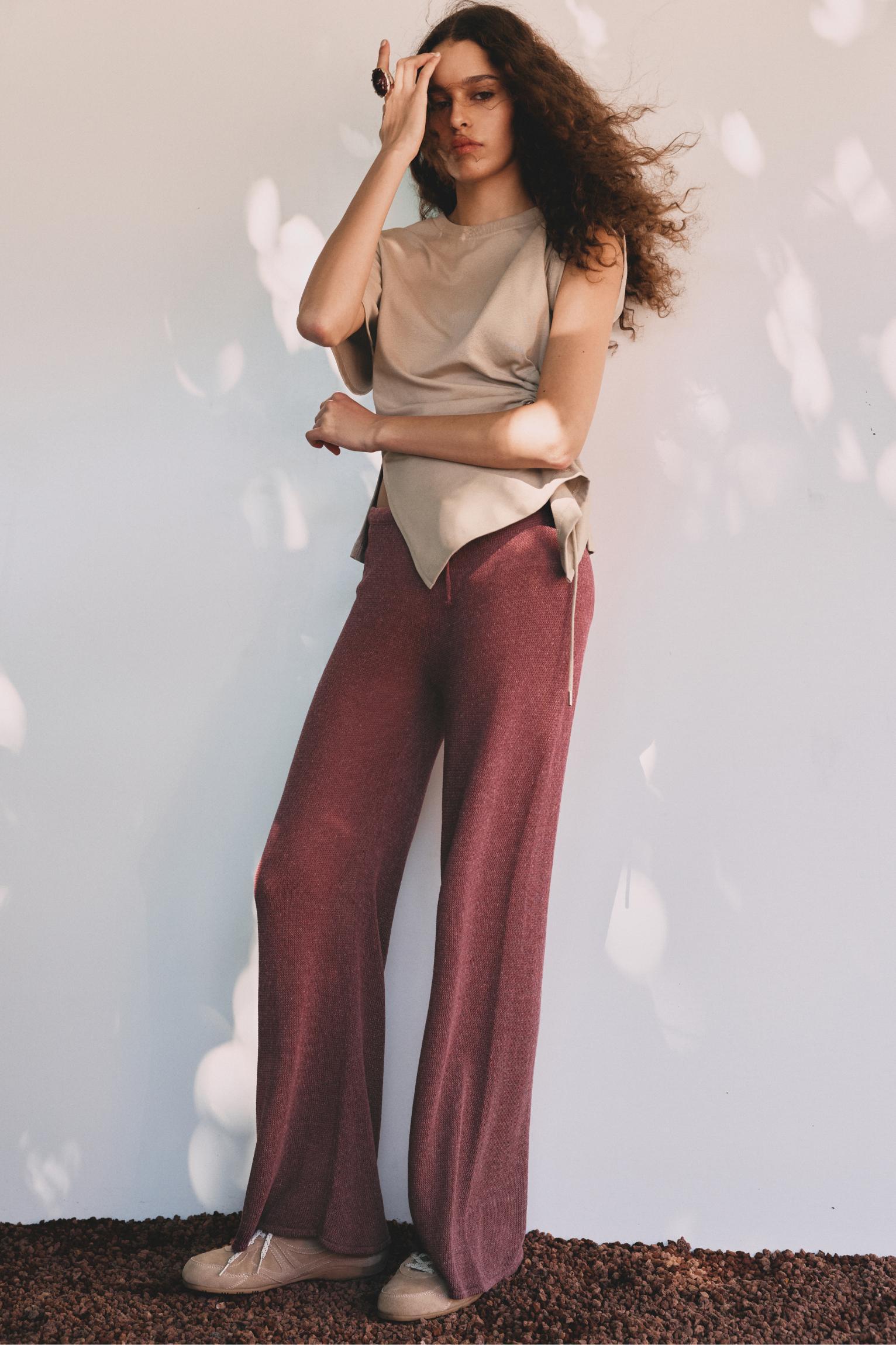 Flowing knit pants Product Image