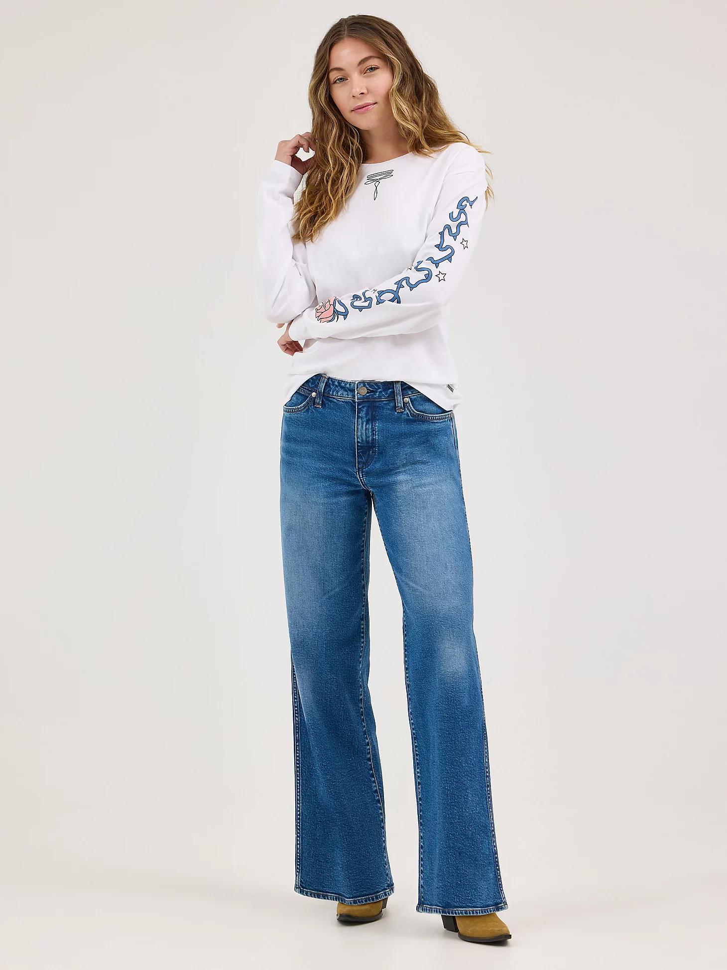 Wrangler® x Happy Socks Desert Rose T-Shirt | Men's T-Shirts & Henleys | Wrangler® Product Image