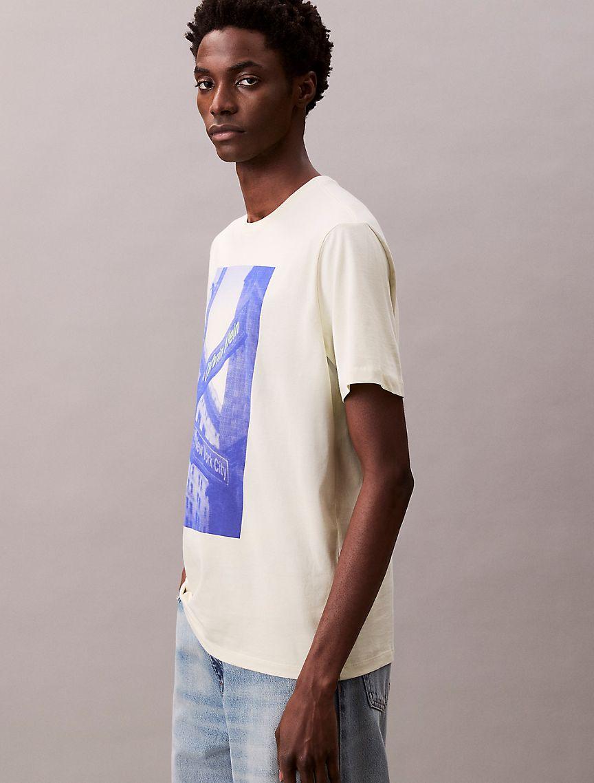 Logo Street Graphic Classic T-Shirt Product Image