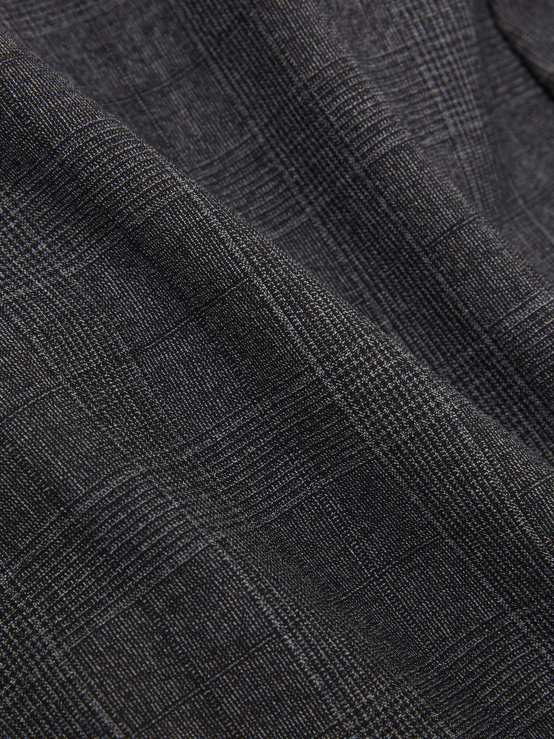 Wool-Blend Single-Breasted Check Blazer Tailored-Fit in Charcoal Grey Product Image