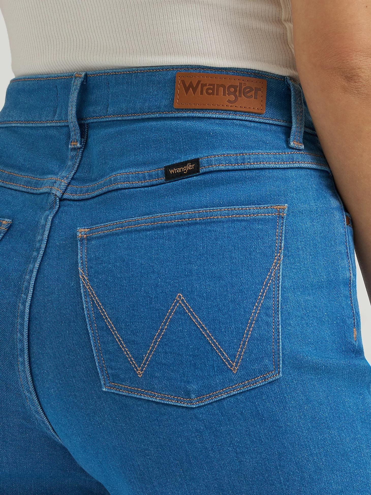 Women's Cropped Wide Leg Jean | Women's JEANS | Wrangler® Product Image