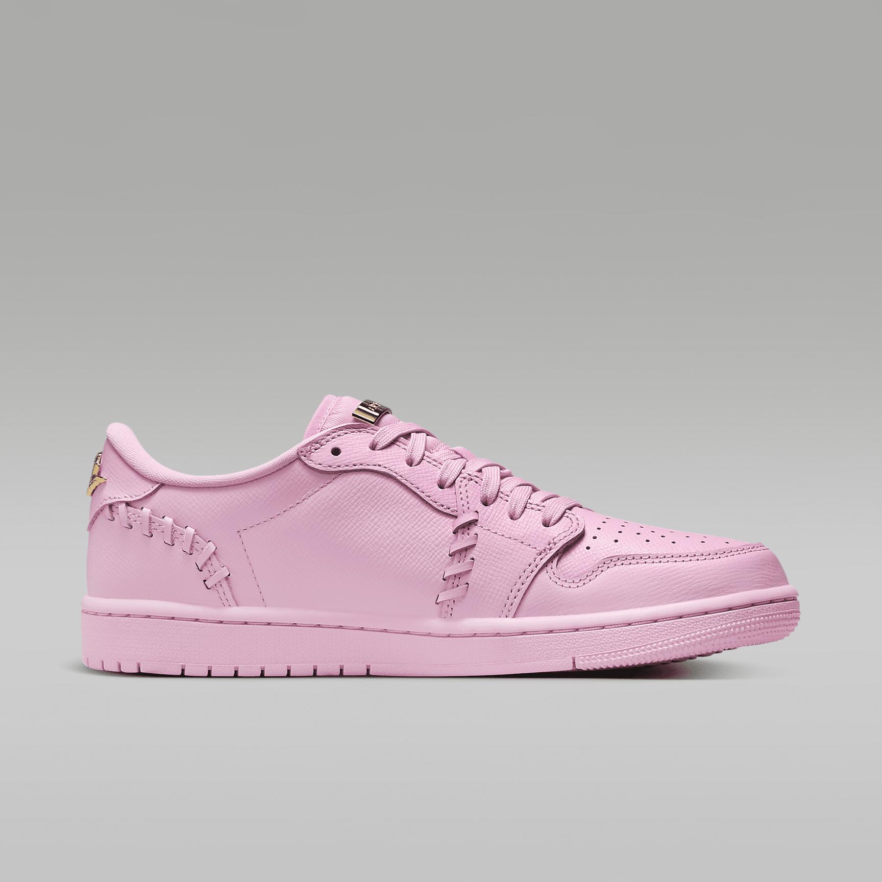 Women's Air Jordan 1 Low Method of Make Shoes Product Image