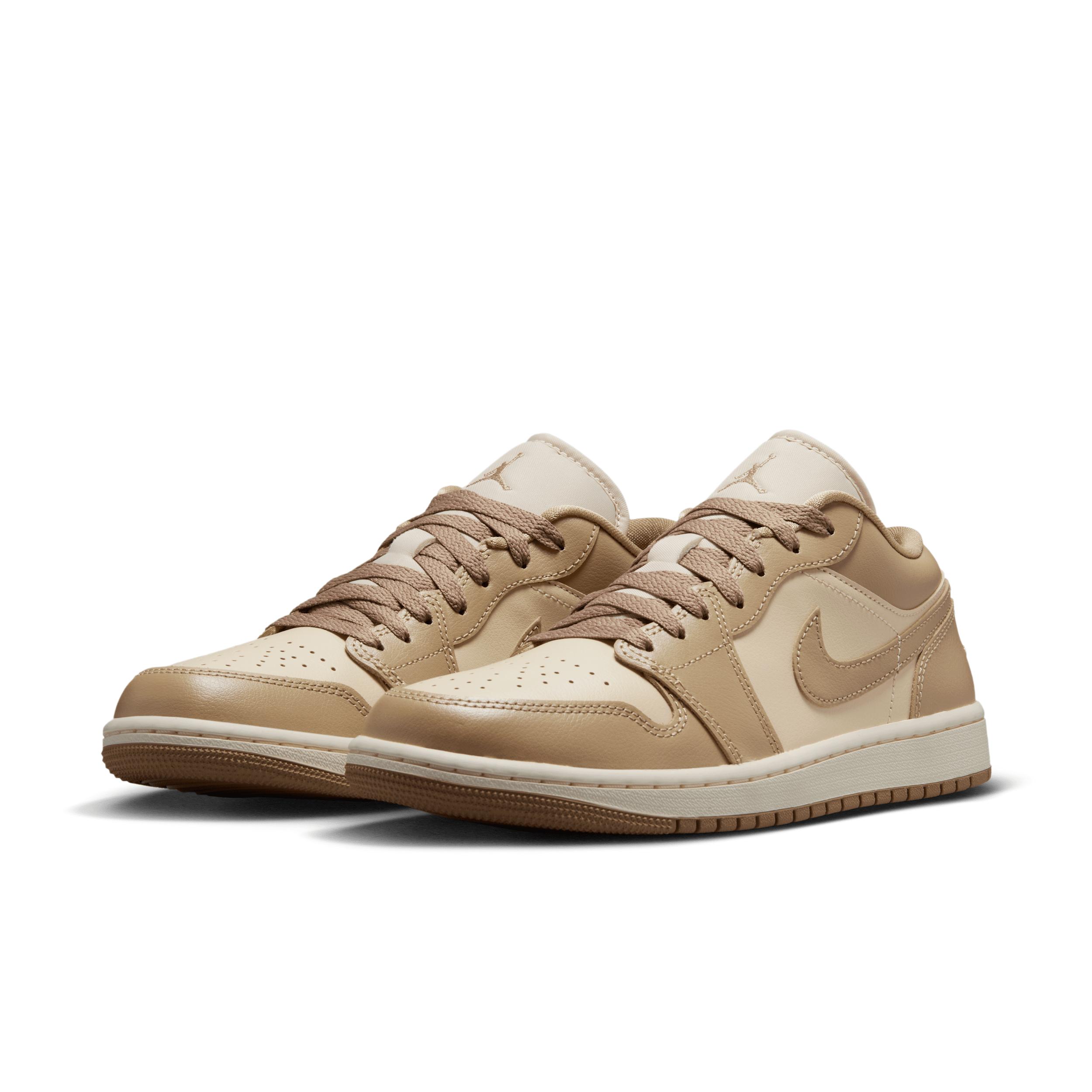 Air Jordan 1 Low Women's Shoes Product Image