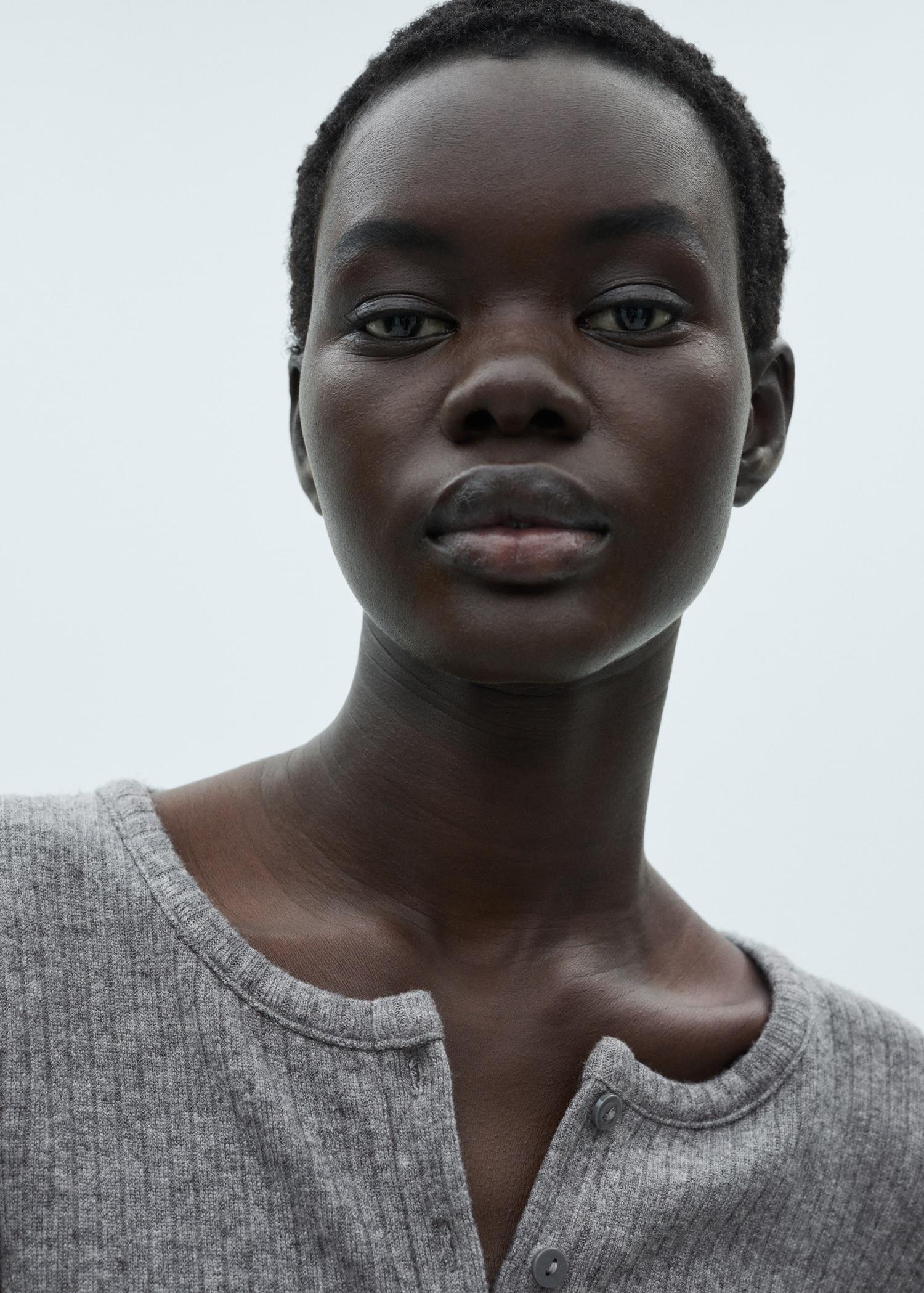 Buttoned ribbed cardigan - Women | MANGO USA Product Image