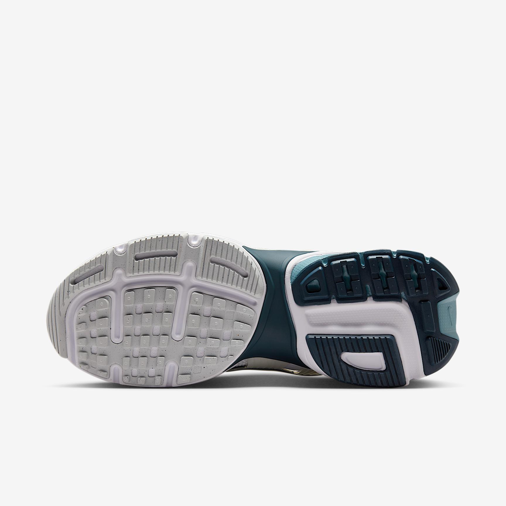 Nike Women's V2K Run Shoes with Reflective Accents Product Image