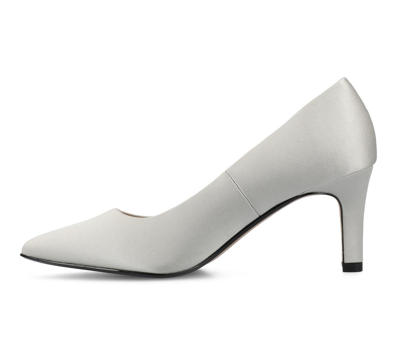 Women's Journee Collection Scylee Pumps Product Image