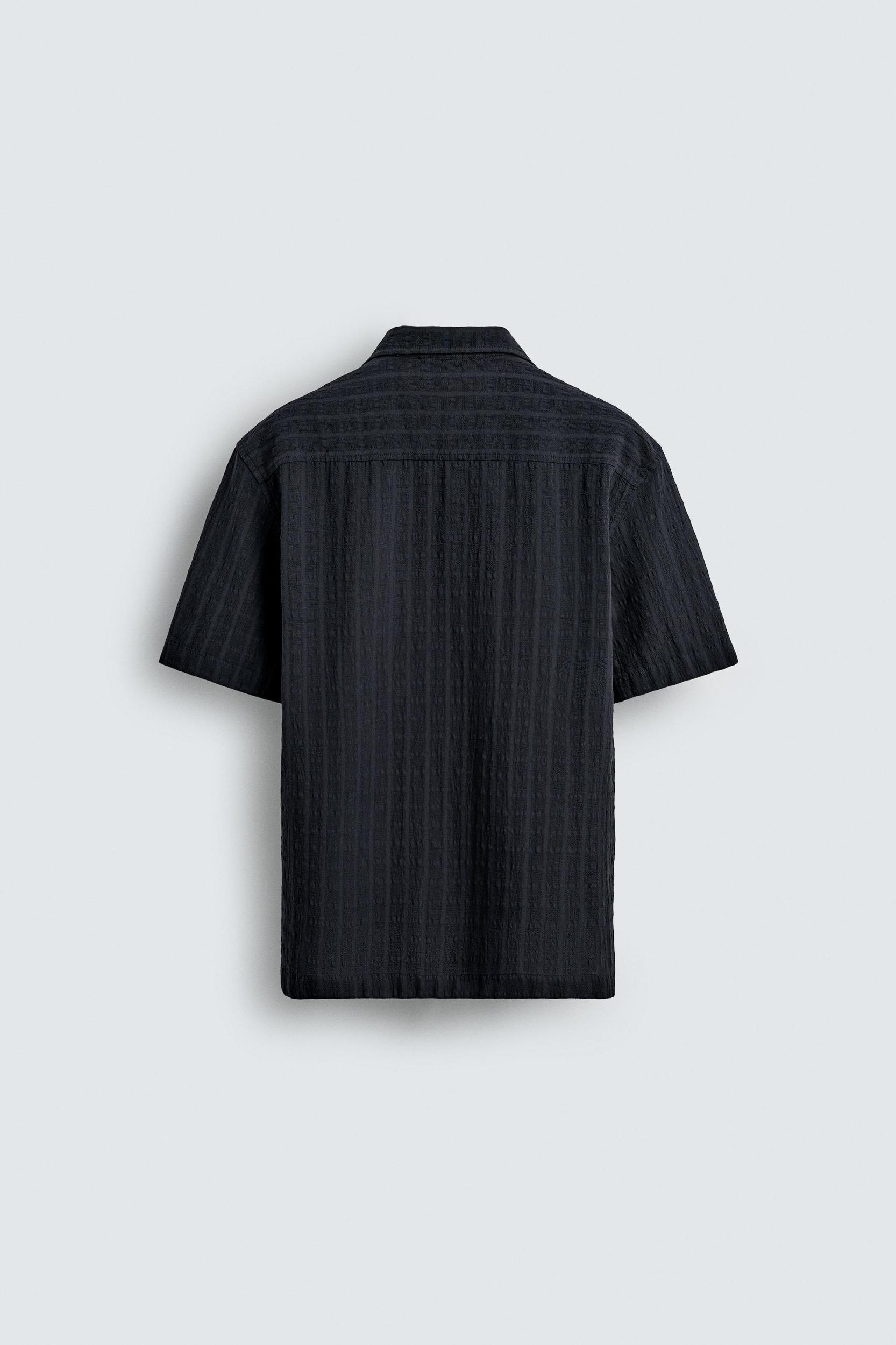 REGULAR FIT TEXTURED SHIRT Product Image