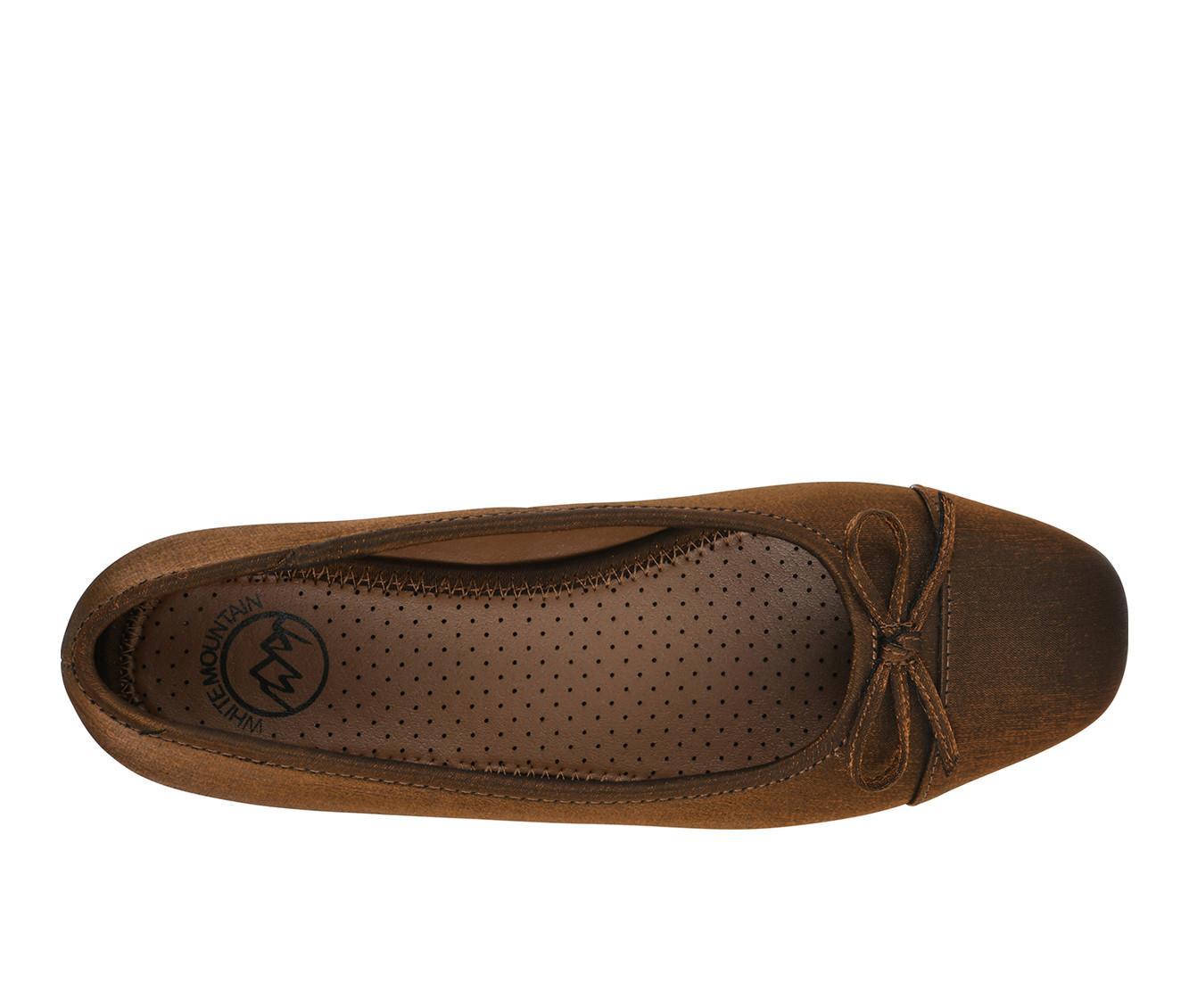Women's White Mountain Bocci Flats Product Image
