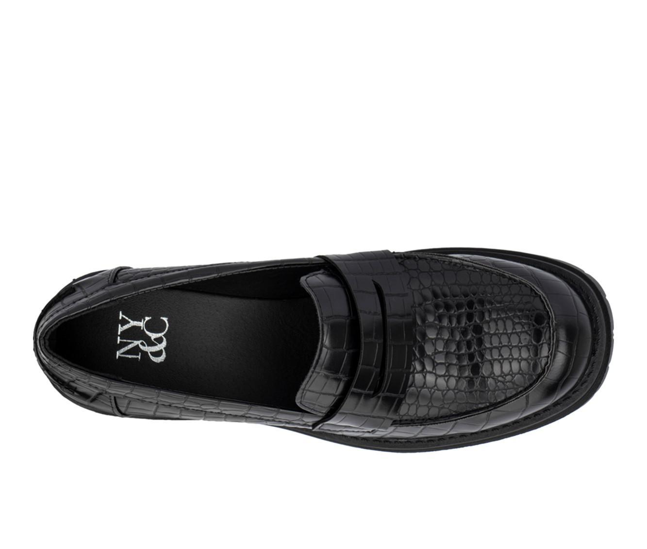 Women's New York and Company Penni Heeled Loafers Product Image