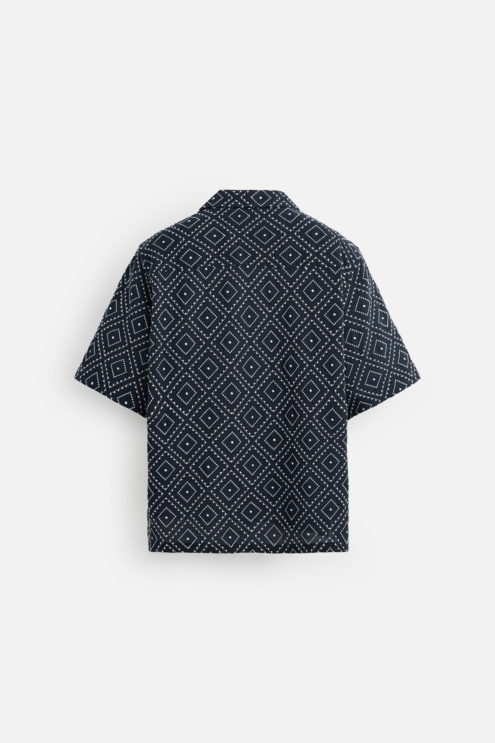 SHIRT WITH CONTRASTING EMBROIDERY Product Image