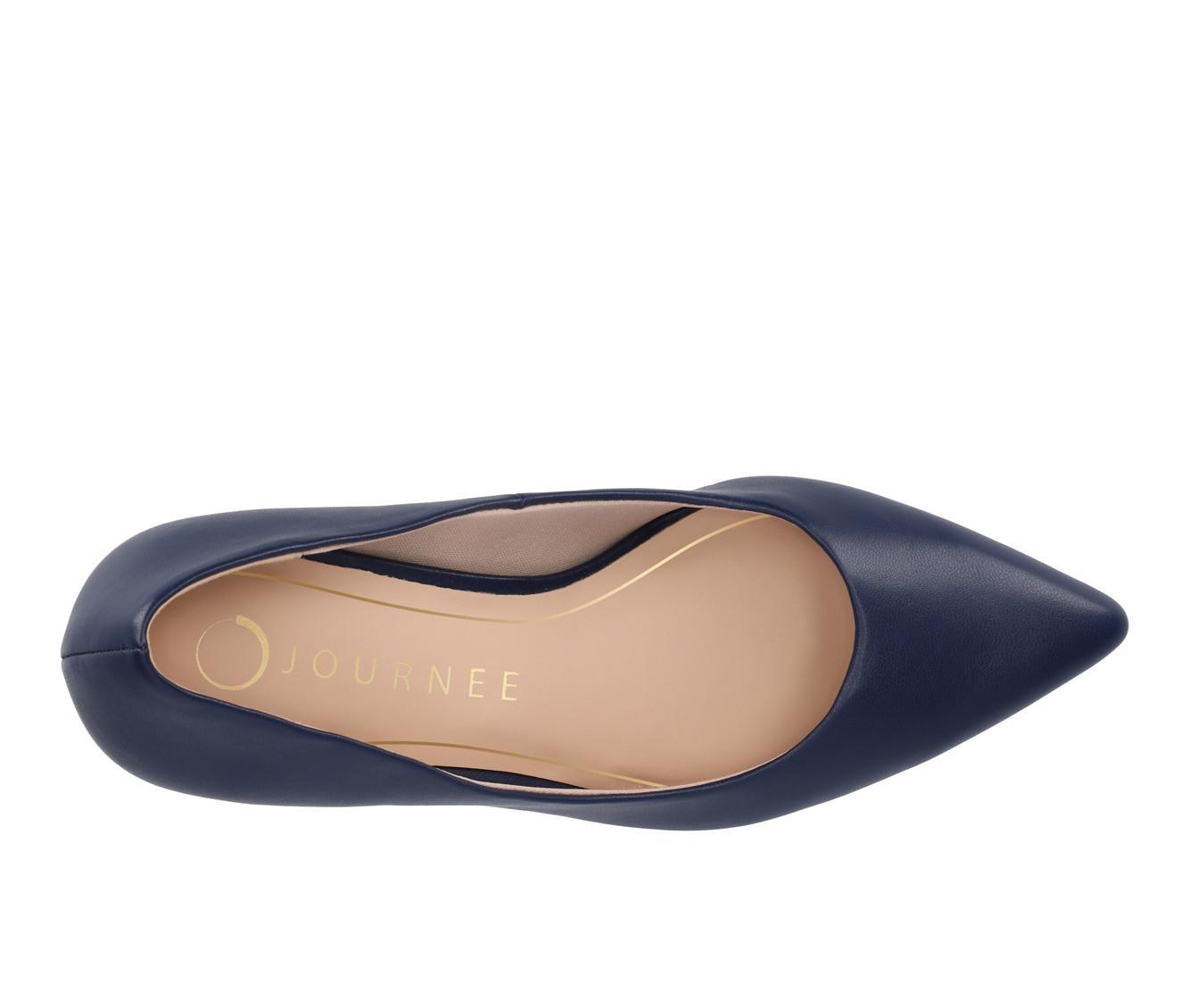 Women's Journee Collection Scylee Pumps Product Image