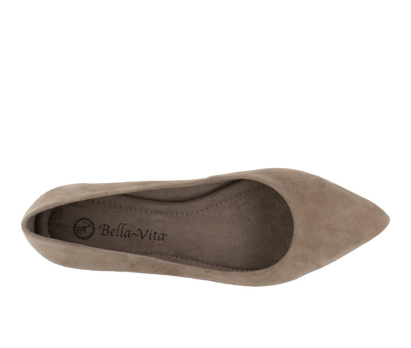 Women's Bella Vita Vivien Flats Product Image