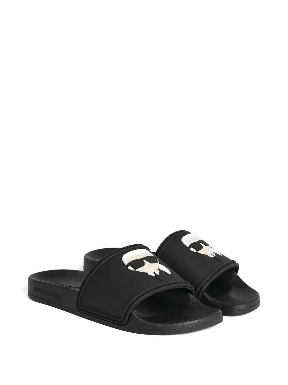 logo-embossed slides  Product Image