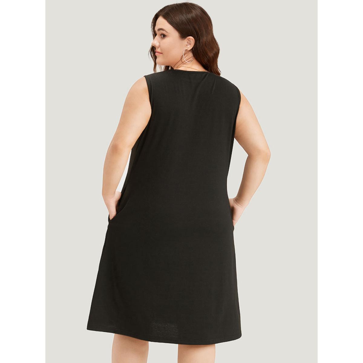 Plus Size Embroidered Pocket Patchwork Tank Midi Dress Black Women Casual Plain Round Neck Sleeveless Curvy Knee Dress BloomChic 10/M Product Image