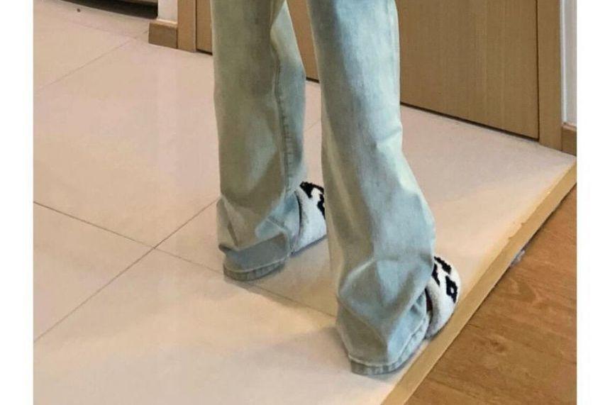 Mid Waist Washed Loose Fit Jeans Product Image