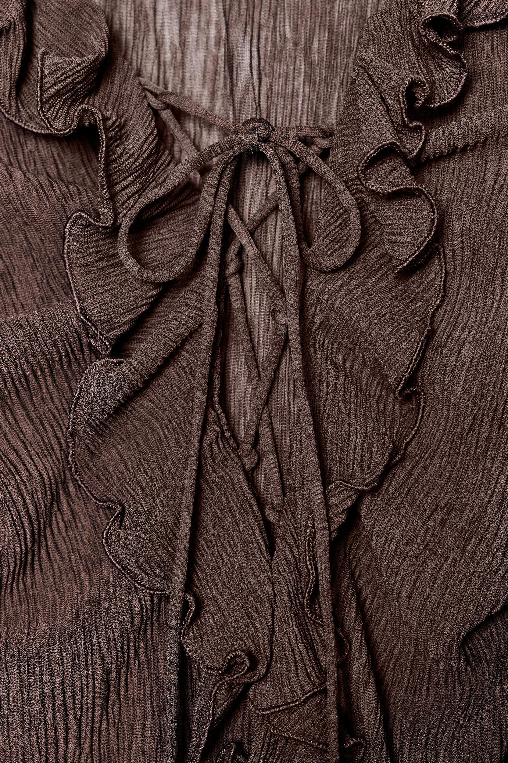 RUFFLED COLD-SHOULDER TOP Product Image