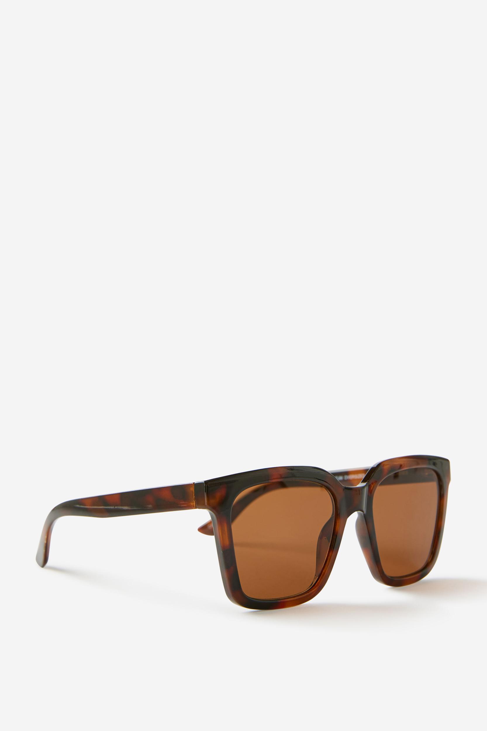 Tatum Oversized Square Sunglasses Product Image