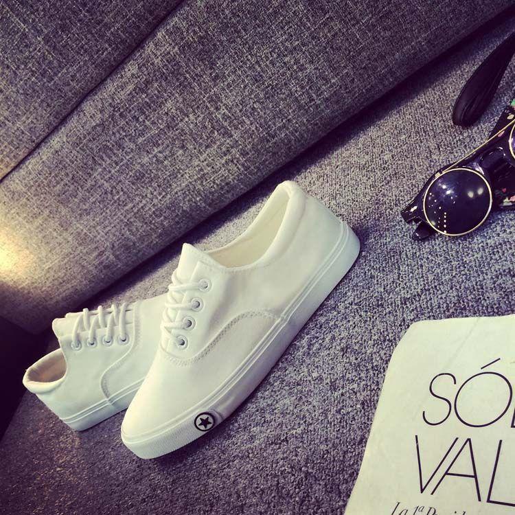 Lace-Up Couple Sneakers Product Image