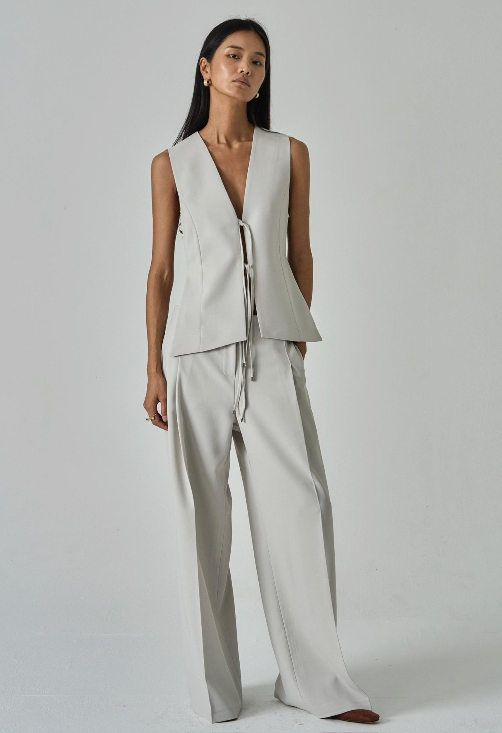 Veronica Blazer in Ecru Product Image