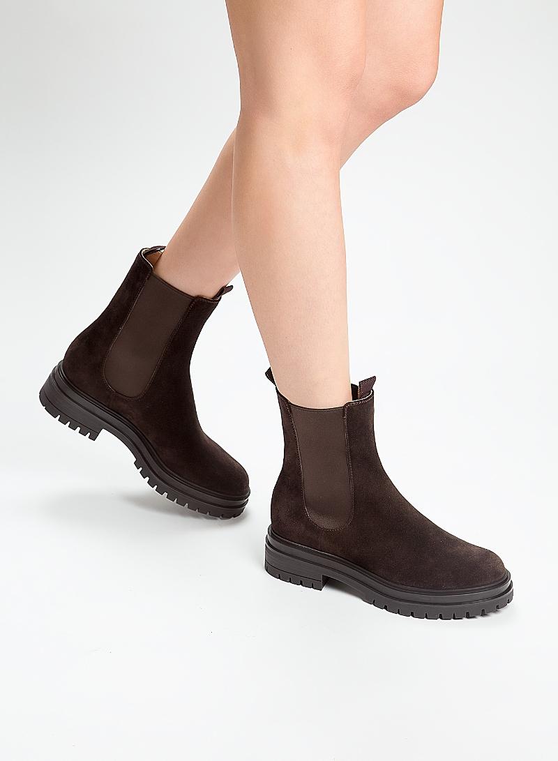 Gianvito Rossi Womens Chester Booties Product Image