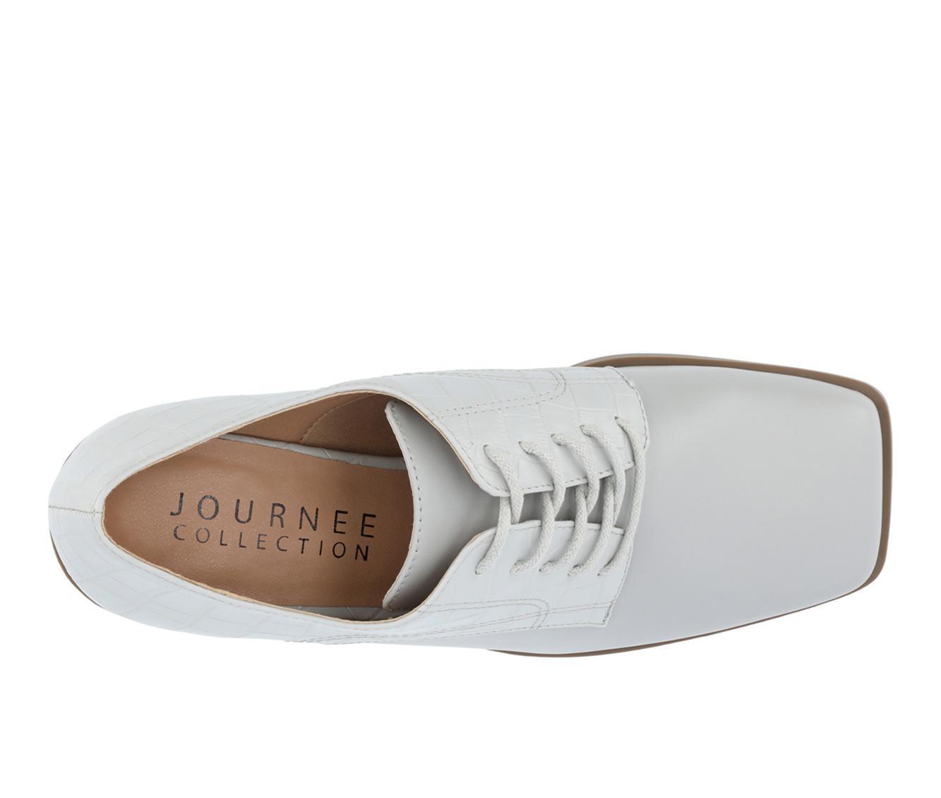 Women's Journee Collection Sylvan Oxford Pumps Product Image