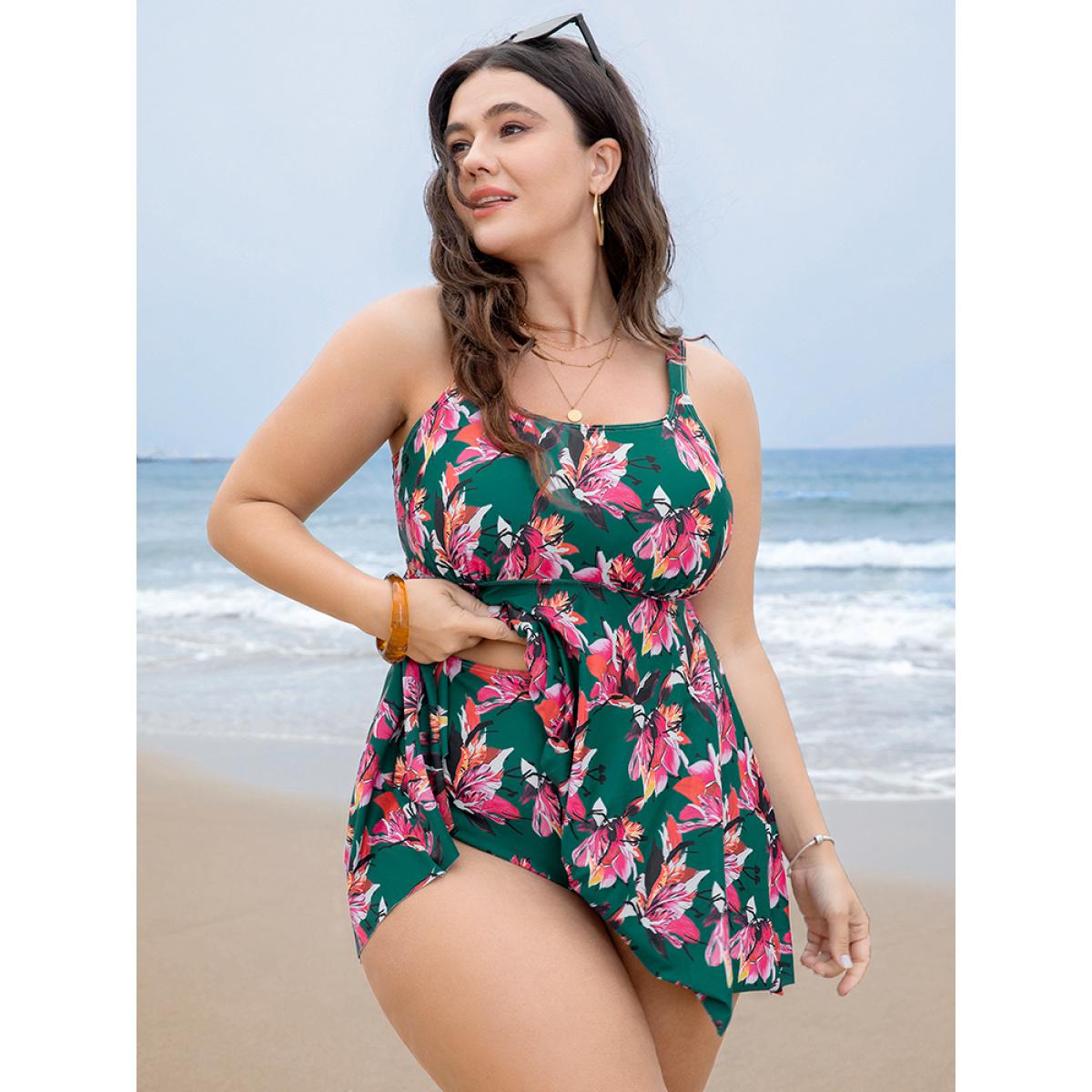 Plus Size Floral Print A Line Round Neck Ruffle Hem Swim Dress Women's Swimwear Green Vacation Bodycon Round Neck High stretch Curve Swim Dresses BloomChic 26/4X Product Image