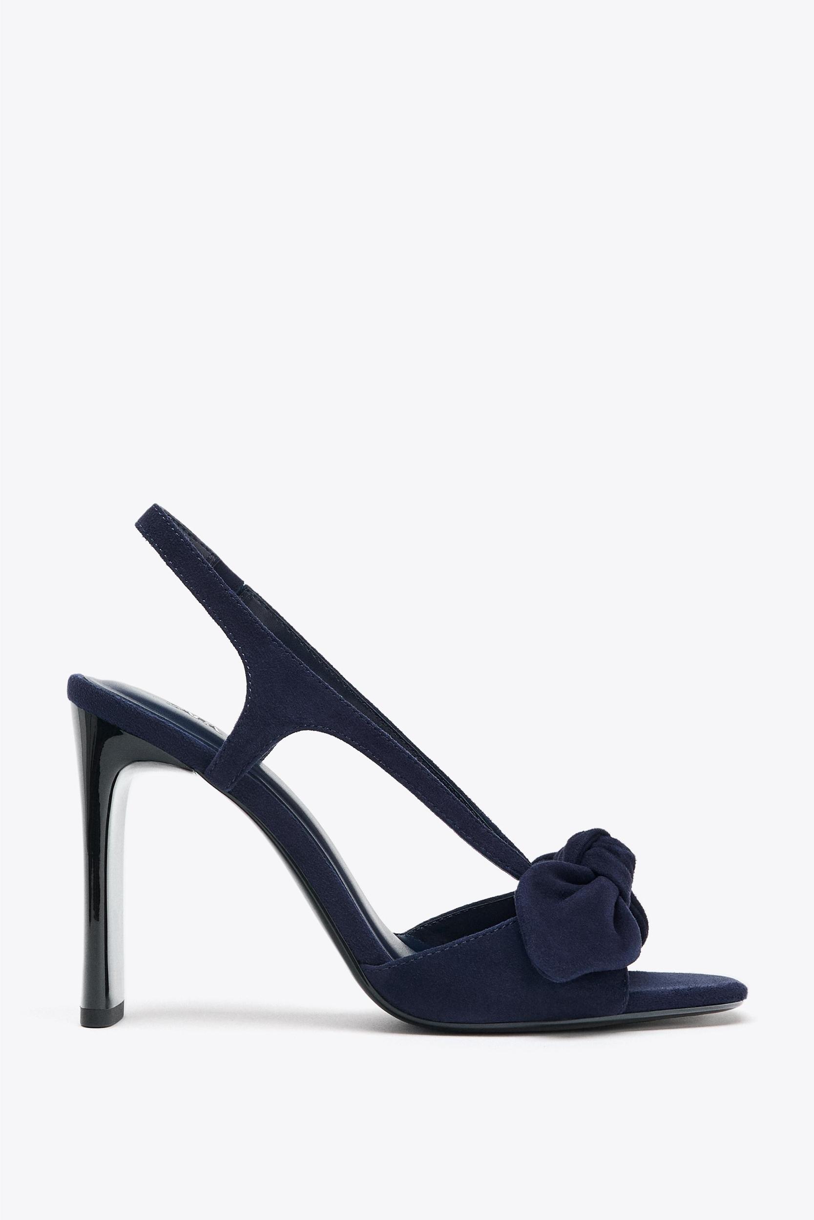 SUEDE BOW HEELED SANDALS Product Image